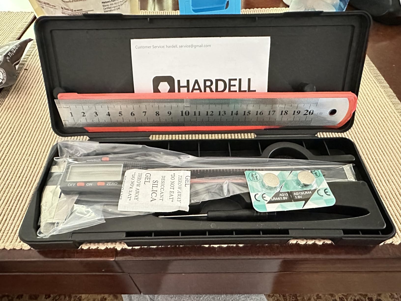 HARDELL Digital Caliper, 6 Inch Stainless Steel Caliper Measuring Tool with Large LCD Screen, Electronic Micrometer Caliper Digital Inch/Millimeter Conversion, Automatic Off (Ruler & 2 Batteries) customer photo 1