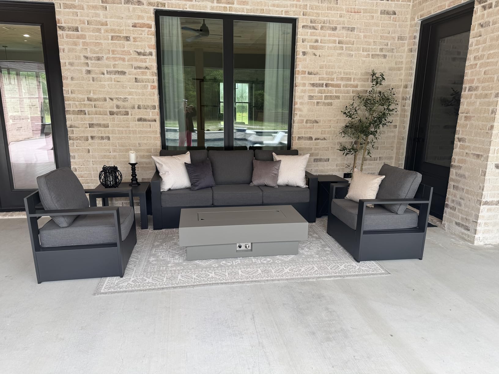 48-inch Fire Table with 20lb Propane Tank Cover, 50,000BTU Outdoor Modern Patio Fire Pit Table w/Rectangular Burner Lid, Glass Rocks, Pre-Attached 10ft External Gas Hose customer photo 2