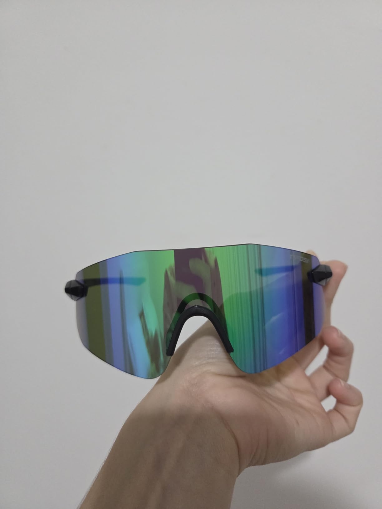 Tifosi Vogel SL Sport Sunglasses Men & Women - Ideal For Baseball, Cycling, Cricket, Golf, Hiking, Running customer photo 1