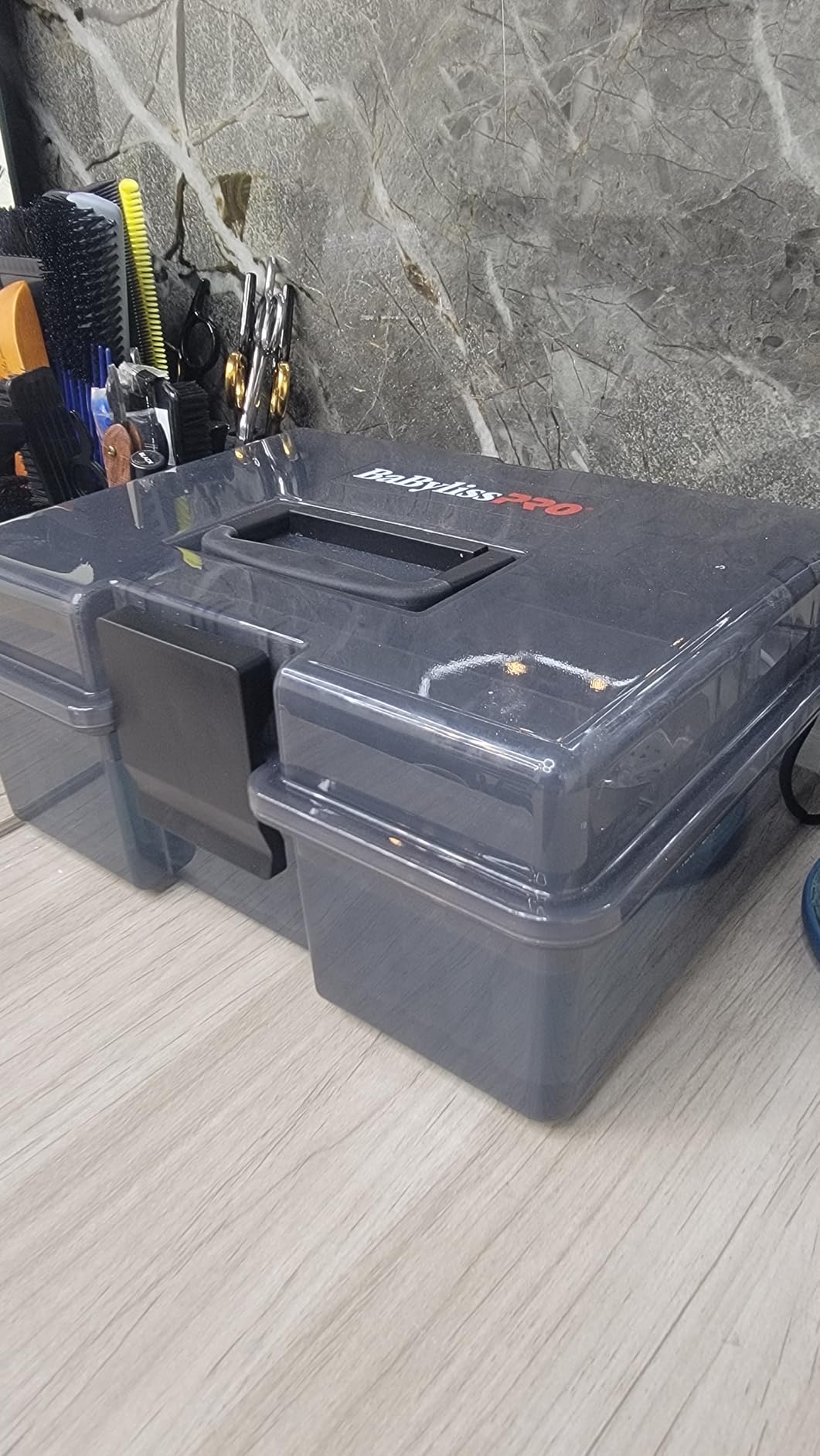 BaBylissPRO BarberSONIC Disinfectant Storage Box for Clipper & Trimmer Blades, Guards and Barber Accessories customer photo 1