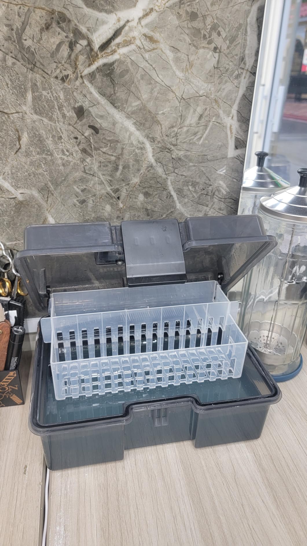 BaBylissPRO BarberSONIC Disinfectant Storage Box for Clipper & Trimmer Blades, Guards and Barber Accessories customer photo 2