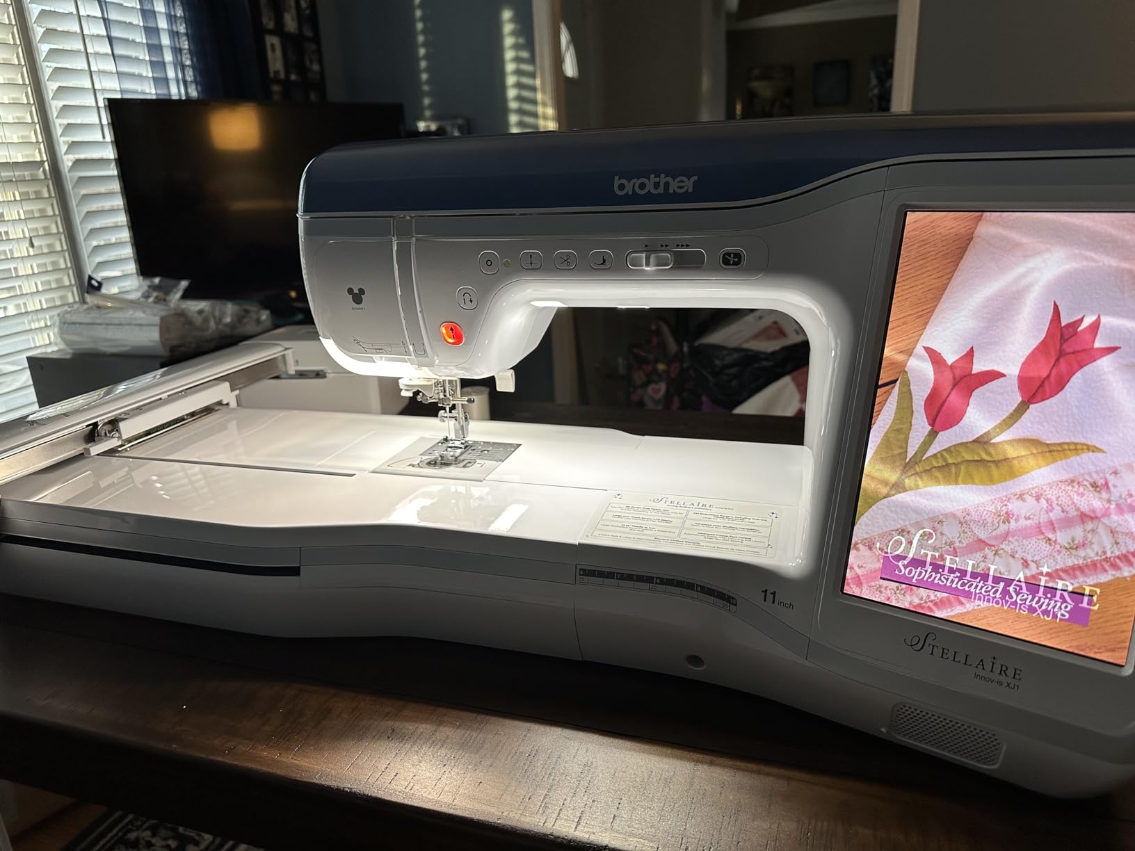Stellaire XJ1 Sewing, Embroidery and Quilting Machine customer photo 1
