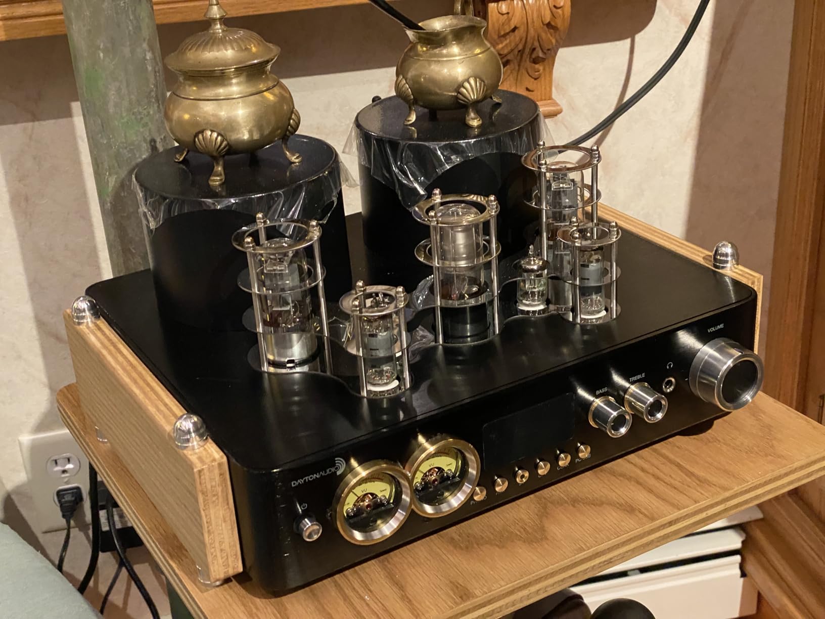 Dayton Audio HTA20 Integrated Stereo Hybrid Hi-Fi Vacuum Tube Class A/B Amplifier 20 Watts RMS with Subwoofer Output, Headphone Output, Bluetooth 5.0 and USB DAC customer photo 1
