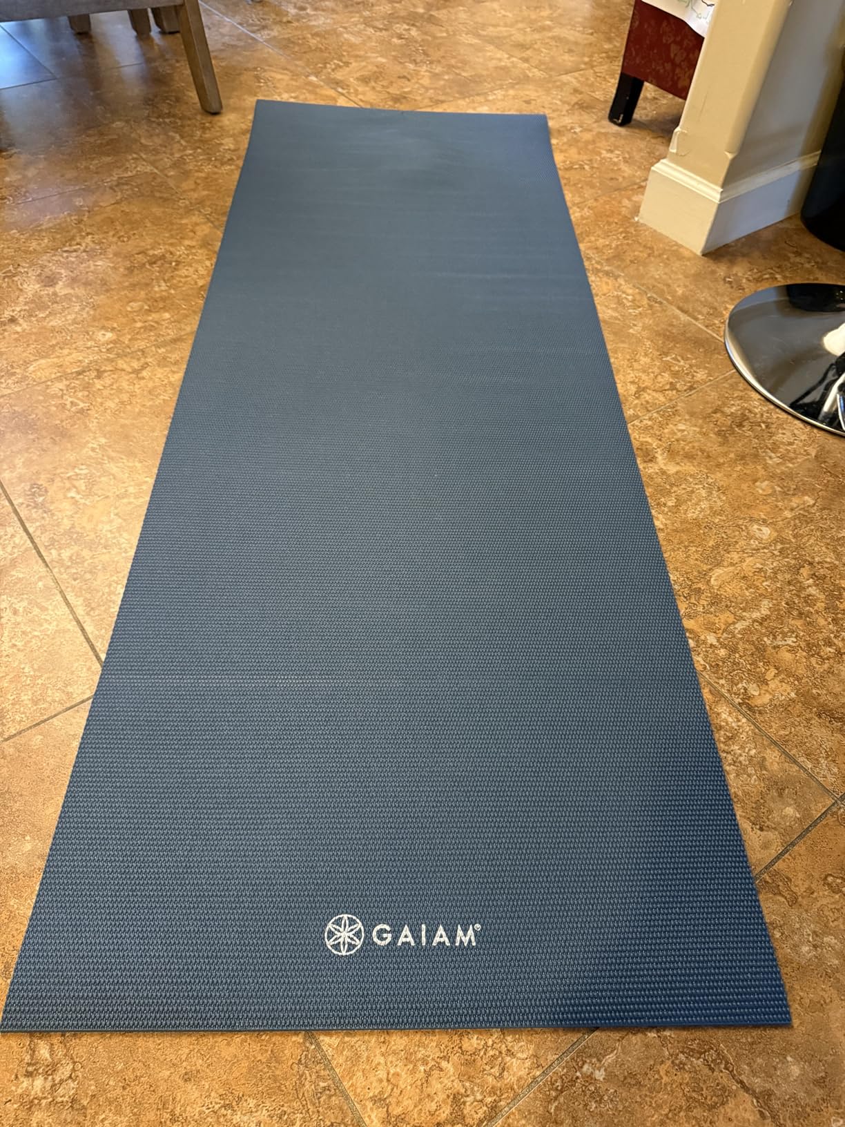 Gaiam Yoga Mat - Premium Solid Thick Non Slip Exercise & Fitness Mat for All Types of Yoga, Pilates & Floor Workouts customer photo 2