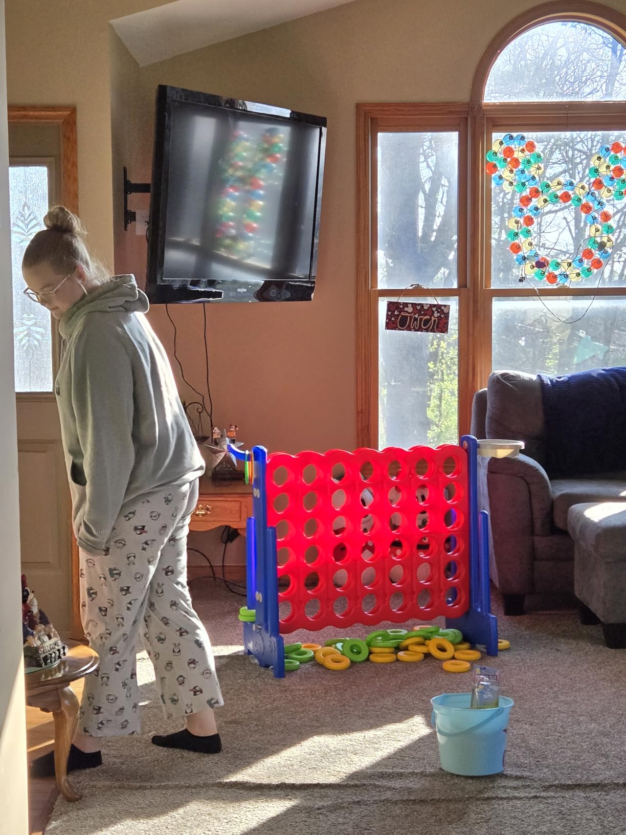 Giant 4 Row Game with Carrying Bag and Mesh Fabric. Giant 4-to-Score Game Set Suitable for Indoor and Outdoor Holiday Parties and Family Gatherings (Blue Red) customer photo 1