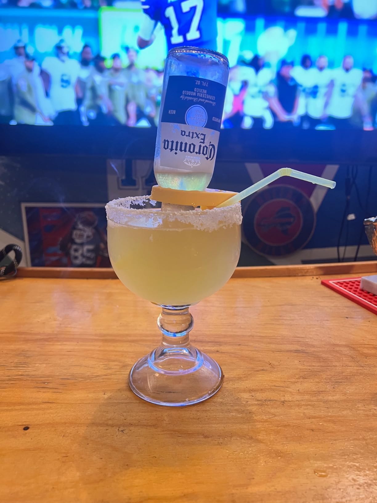 Schooner Beer Glasses 21.5 Oz Set of 4, Extra Large Margarita Glass With 4 Color Clips, Shrimp Cocktail Goblet, Large Stemmed Glasses With Thick Bottom, Crystal Clear Bar Glassware customer photo 2