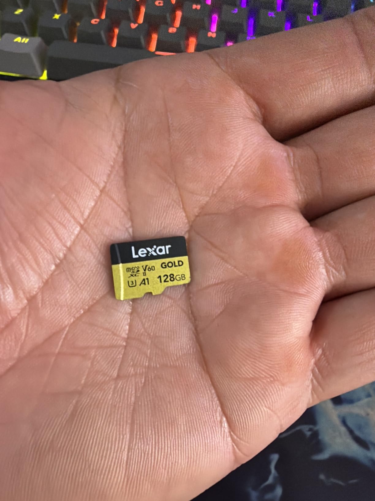 Lexar 256GB Professional Gold Micro SD Card, UHS-II, C10, U3, V60, A1, Full HD, 4K, Up to 280/180 MB/s microSDXC Memory Card (LMSGOLD256G-BNNNG) customer photo 1