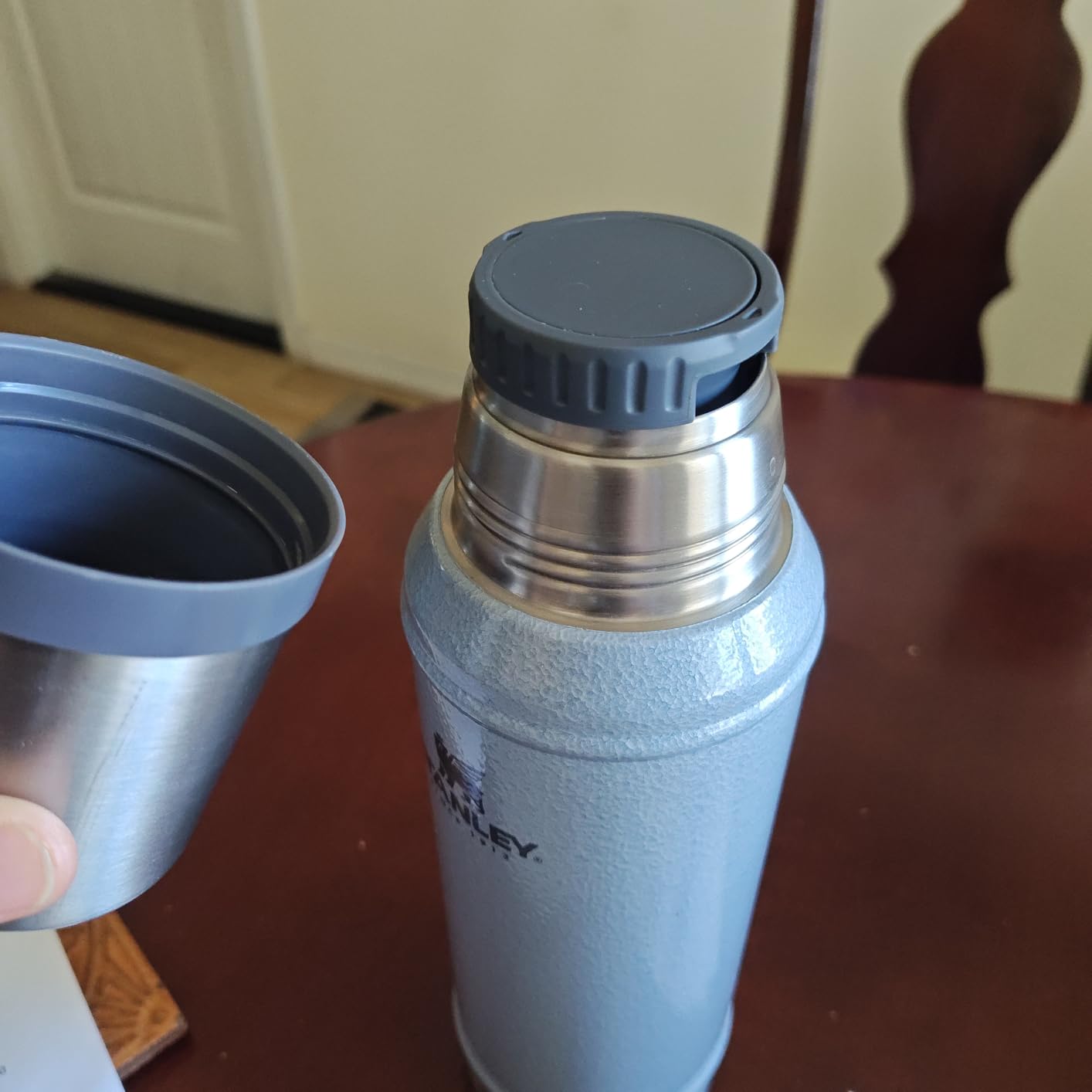 Stanley Classic Legendary Vacuum Bottle 1.1 qt Wide Mouth with Leakproof Cup Lid | Keep Drinks Hot or Cold | Insulated Stainless Steel Thermal Bottle | BPA-Free | Hammertone Green customer photo 1