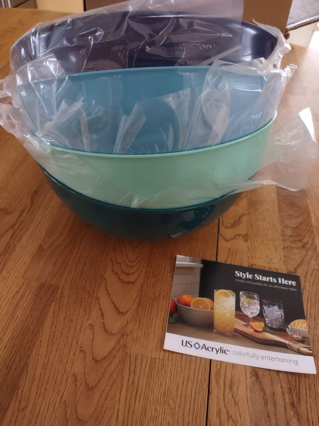 US Acrylic Vista Durable Plastic Salad and Serving 10-inch Bowls | Set of 4 in Coastal Colors | Reusable, BPA-free, Made in the USA | 135 oz. capacity customer photo 2