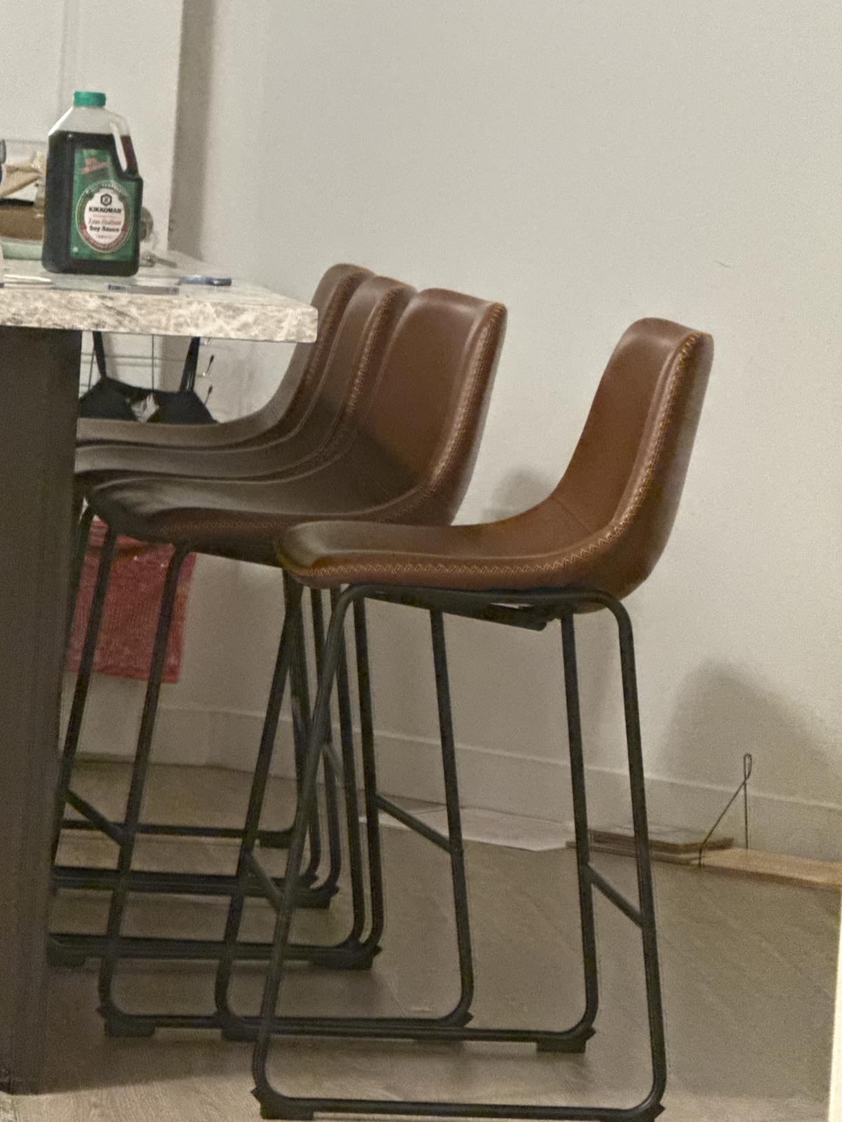 DUMOS 26 Inch Counter Height Bar Stools Set of 4, Modern Faux Leather High Barstools with Back and Metal Leg, Bar Chairs for Kitchen Island, Black customer photo 1