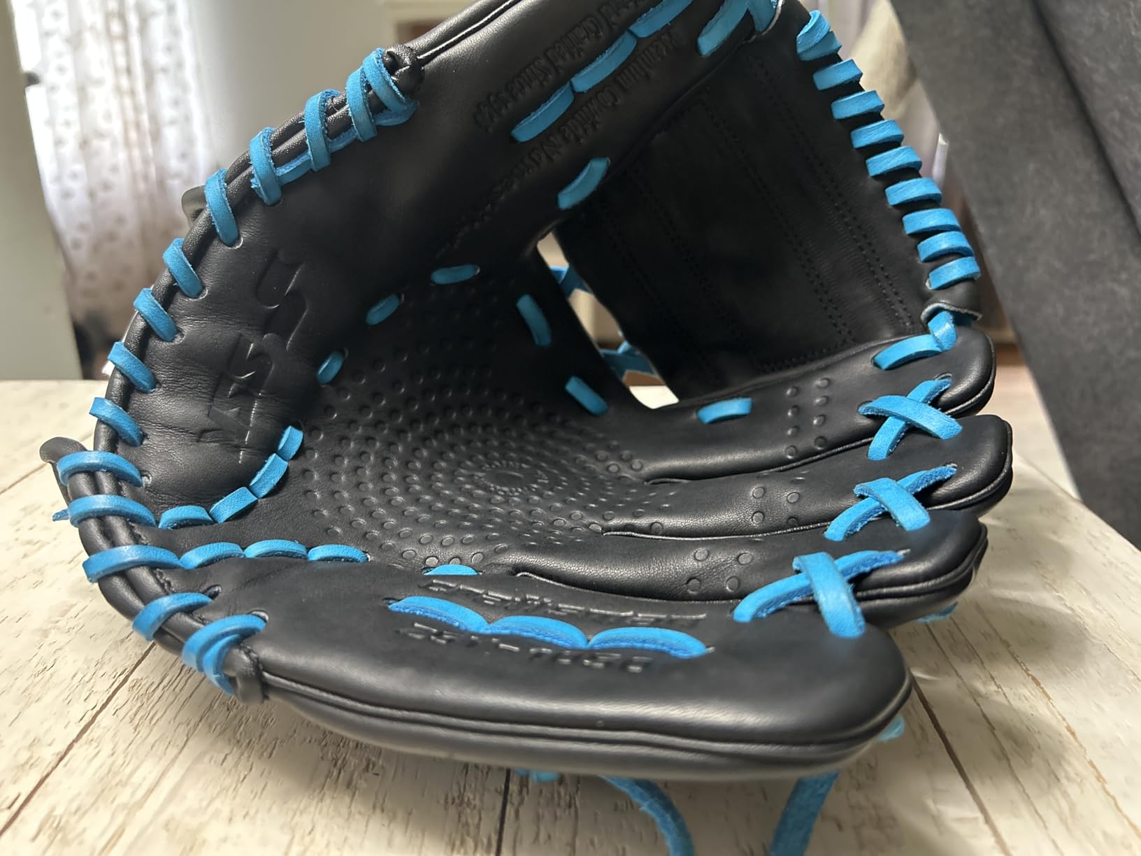 SSK Z5 Craftsman Youth Baseball Glove – 10.5” – 11” – 11.25” – 11.5” Right & Left Hand Throw customer photo 2