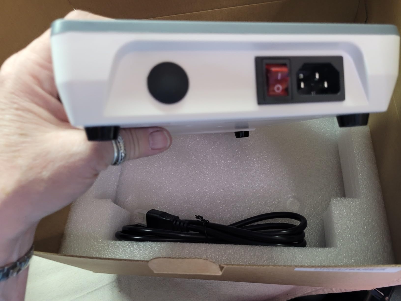 Magnetic Stirrer Hot Plate Stirrer LCD Display 300℃ Max.5L 5.9inch Heated Magnetic Stir Plate 1600RPM Magnetic Lab Hotplate Stirrer Magnetic Mixer for Lab Physics Education, Stir Bar & Temp Sensor customer photo 2