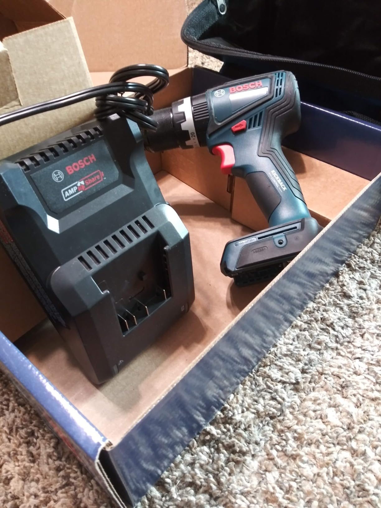 Bosch GSR18V-800FCB24 18V Drill/Driver with 5-In-1 Flexiclick System and (1) CORE18V 4 Ah Advanced Power Battery customer photo 2
