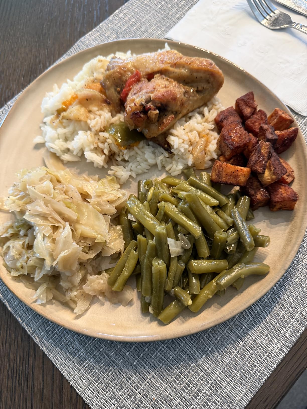 AmorArc Ceramic Dinnerware Sets, Handmade Reactive Glaze Stoneware Plates and Bowls, Service for 8 (24pc) customer photo 2