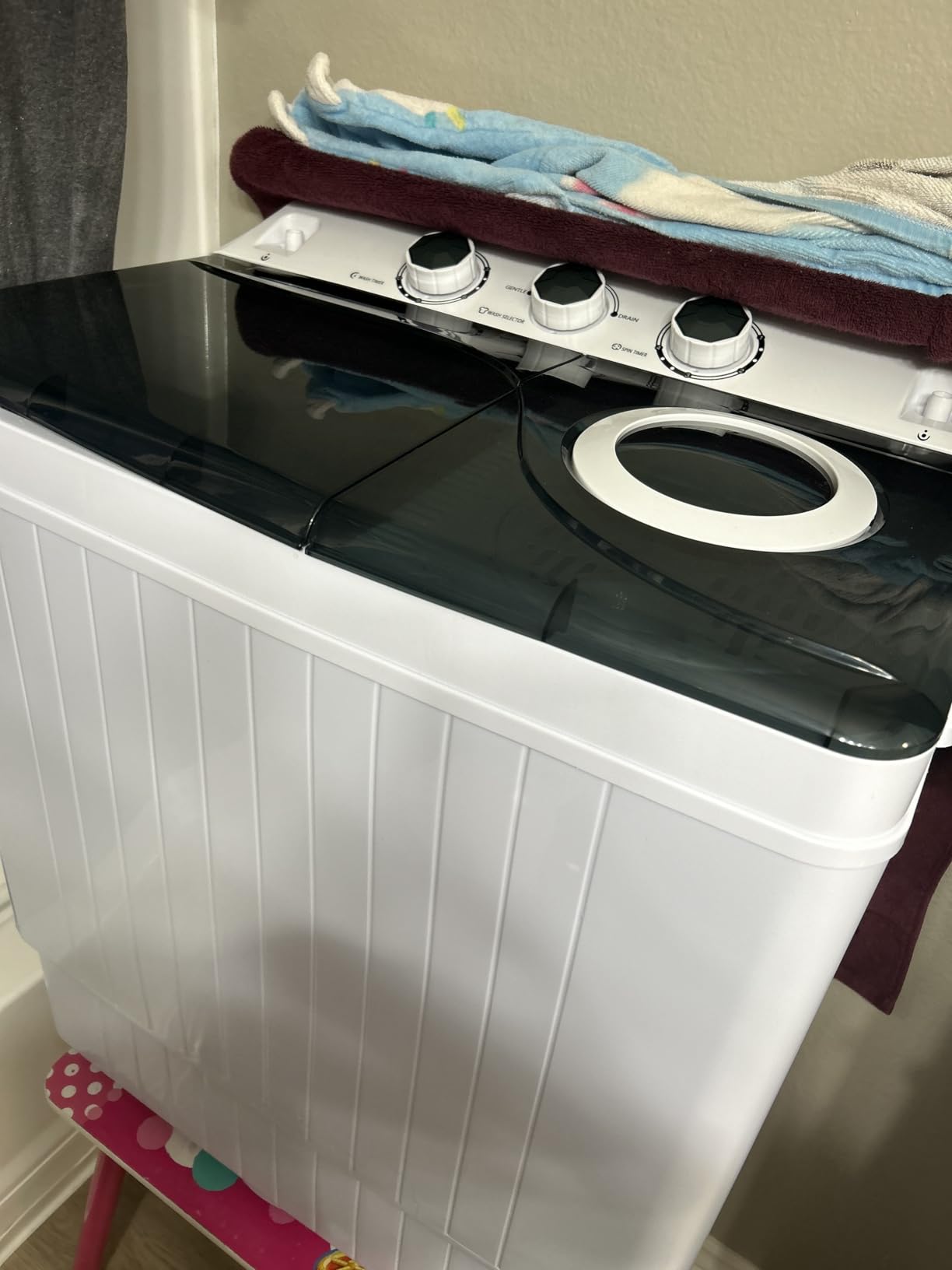 ROVSUN 11LBS Portable Washing Machine, Electric Washer and Dryer Combo with Washer(7lbs) & Spiner(4lbs) & Gravity Draining for Home RV Camping Dorm College Apartment customer photo 2