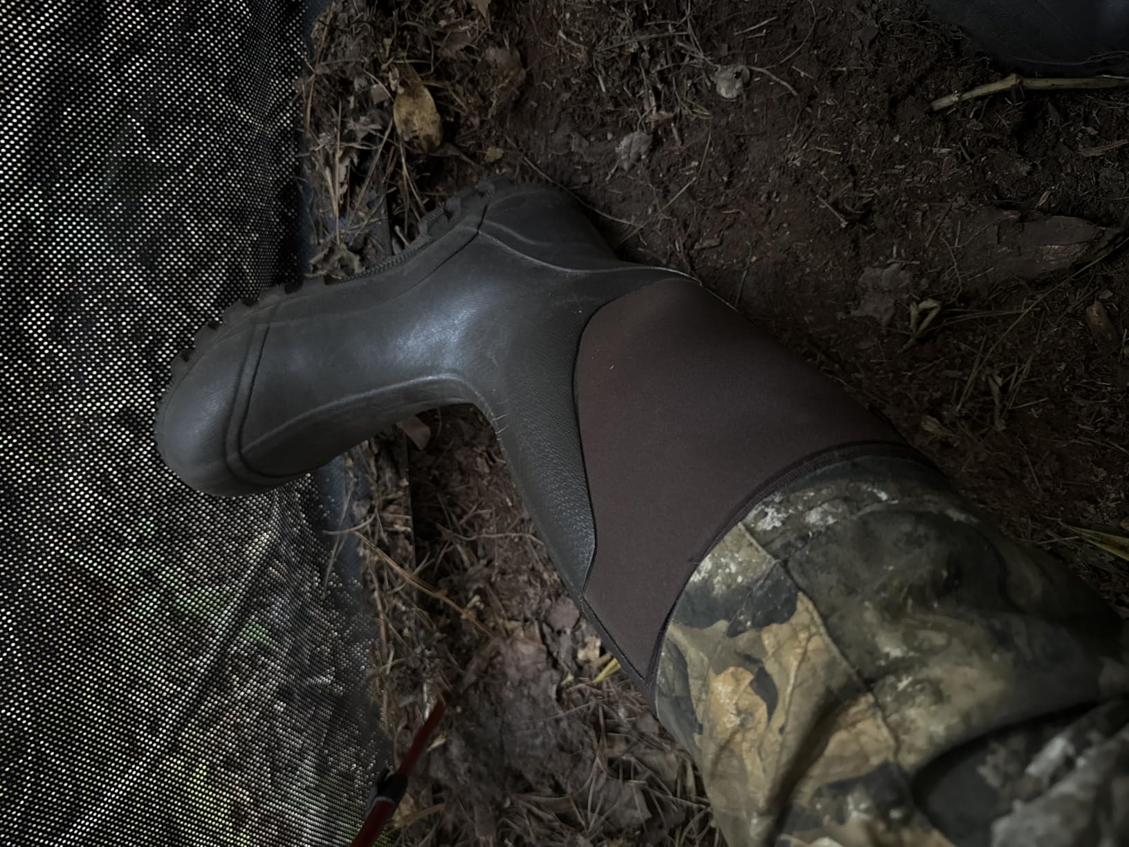 Men's Waterproof Rubber Muck Boots - Insulated Mid-Calf Rain & Mud Boots, Anti-Slip Neoprene Work Footwear for Farming & Yard Chores customer photo 2