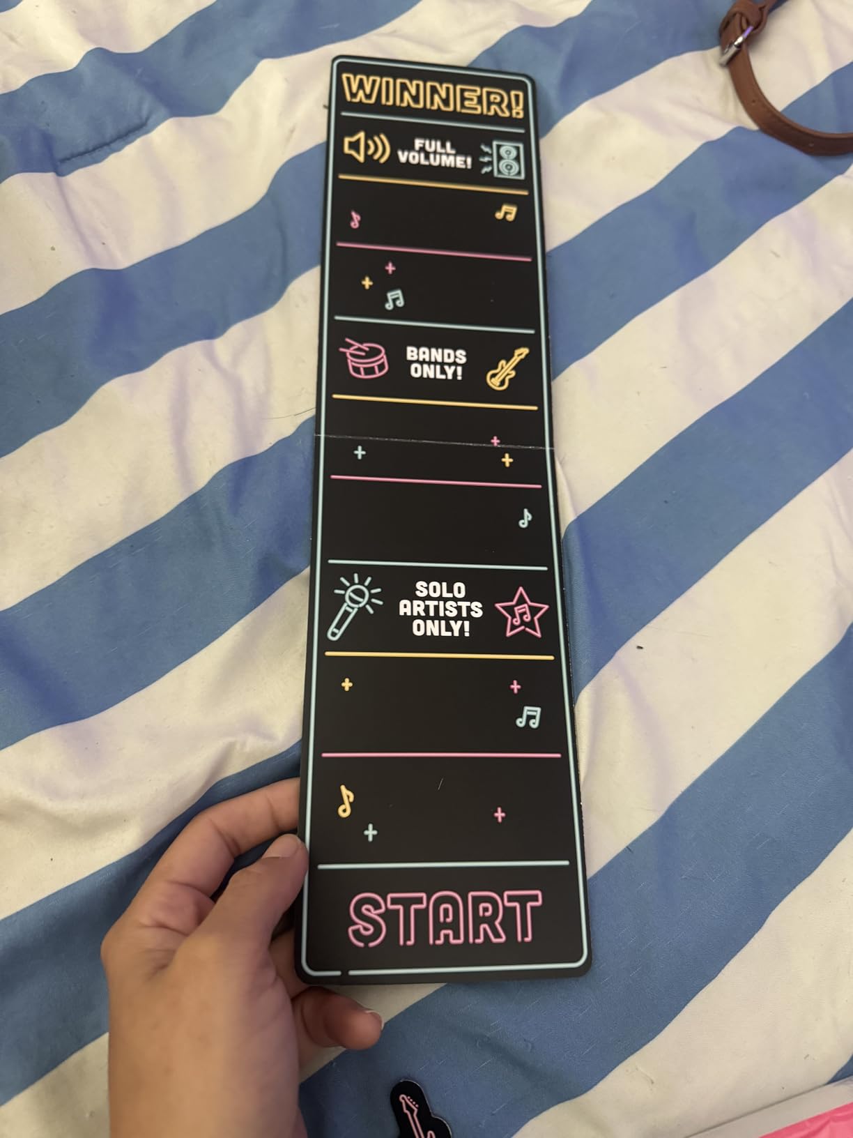 Lucky Egg Official Grab The Mic - Family Karaoke Board Game w/Foam Mic, 8+ Ages, 2-10 Players - Games for Bad Singers w/ 230 Lyrics (115 Cards) customer photo 2