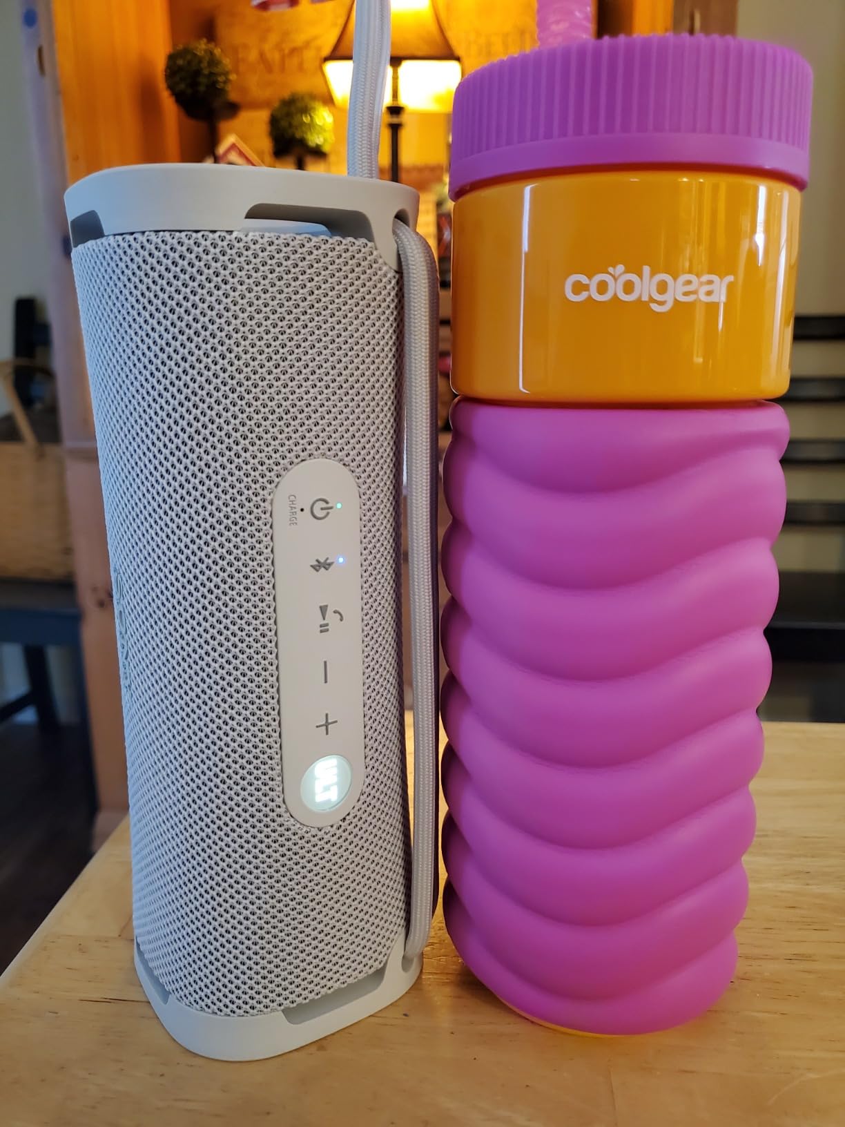 Sony ULT Field 1 Waterproof Portable Bluetooth Speaker, Enhanced Bass, 12h Battery, IP67 Rated Dustproof Shockproof Rustproof, Detachable Strap SRSULT10H customer photo 2