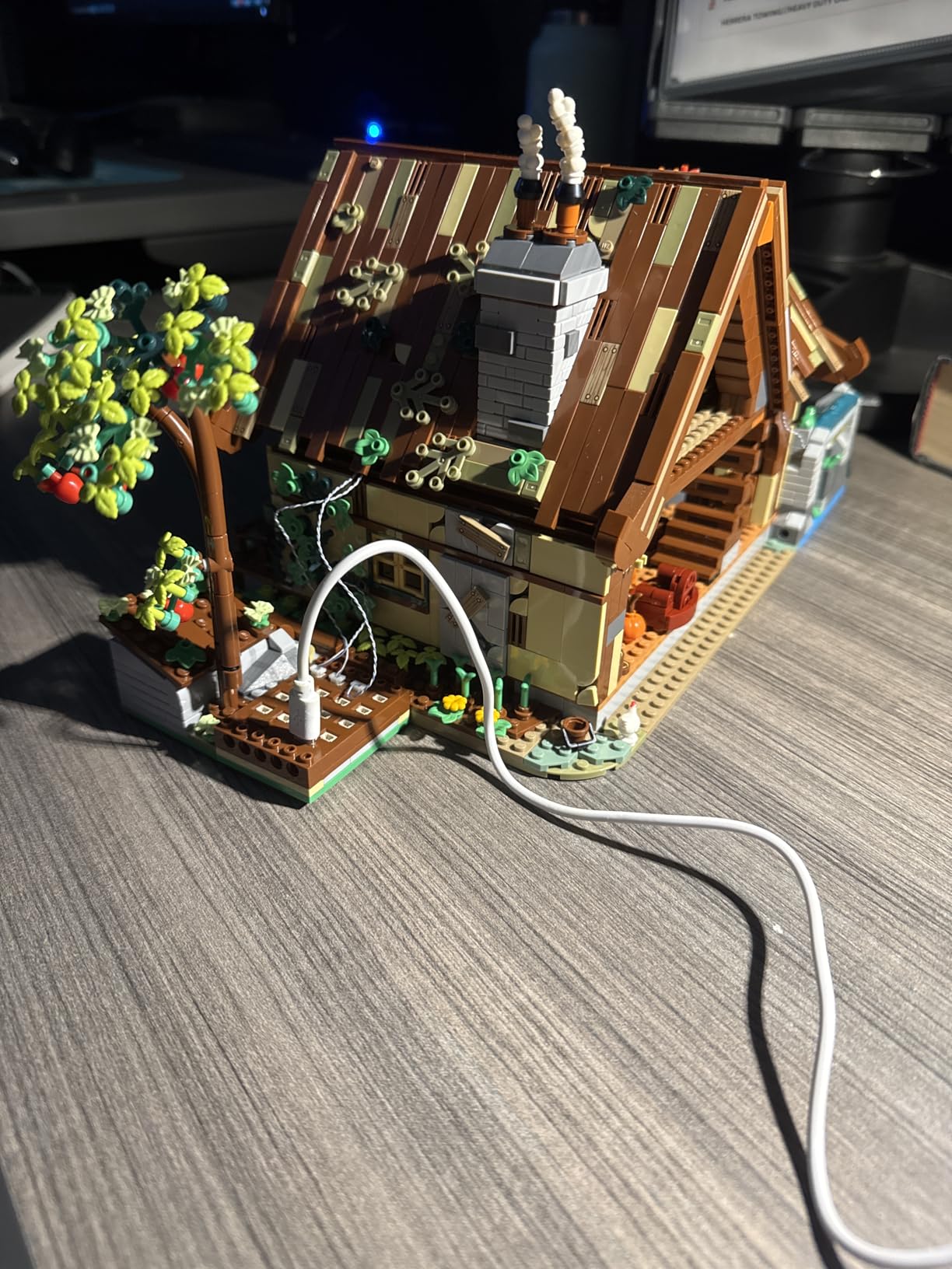 INSOON Wood Cabin Building Set with Light, 2570 PCS Wooden Forest House Mini Building Block with Animals, Office Home Decor, Big House Construction Model Toy for Adults Teens Kids Boys Girls 10-12+ customer photo 2