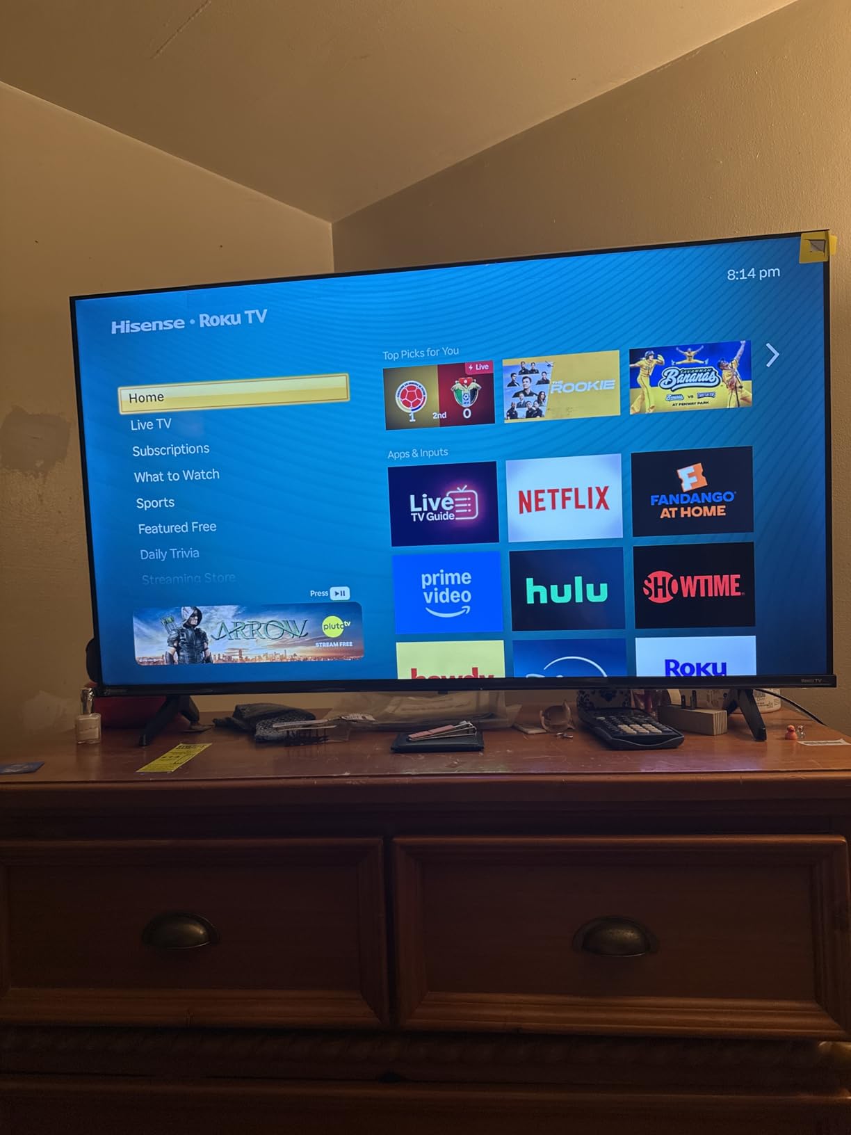 32-Inch Class A4 Series HD 720p Smart Roku TV with Alexa Compatibility (32A4HNR) - Dolby Audio, Slim Bezel Design, Google Assistant customer photo 1