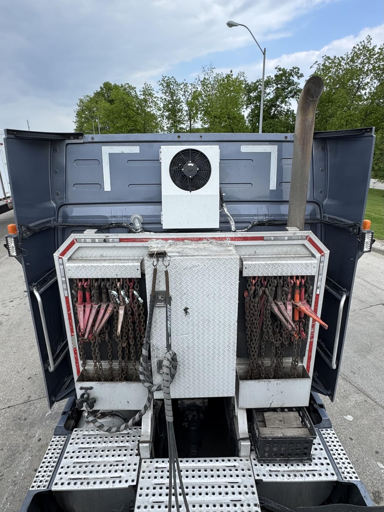 12V Air Conditioner 9000BTU, Mini Split 12 Volt Air Conditioner, Semi Truck APU 12 Volt DC AC, Cooling Low Noise for Semi Trucks, Big Rig Sleeper, Pickup, Trucks, Car, RV, Vans, Buses customer photo 1