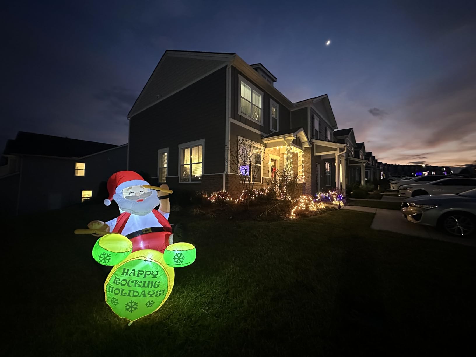 HZGDEJTG 6ft Christmas Inflatable Outdoor Decorations, Snowman Playing Guitar Inflatable Patio Decorations with LED Lights customer photo 2
