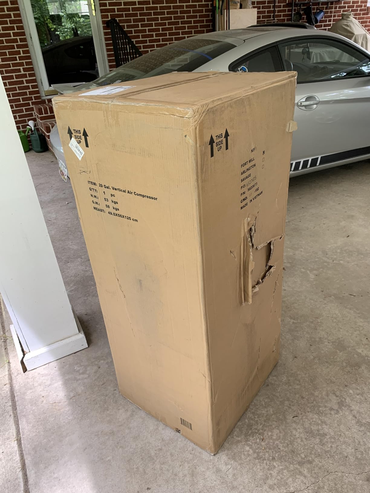 Klutch 20-Gallon Air Compressor, 2 HP, 120V, 175 PSI, 4.2 SCFM at 90 PSI | Oil-free vertical design, 75% duty cycle, Large wheels, Easy-access tank drain, Quick recovery for shop air tools customer photo 2