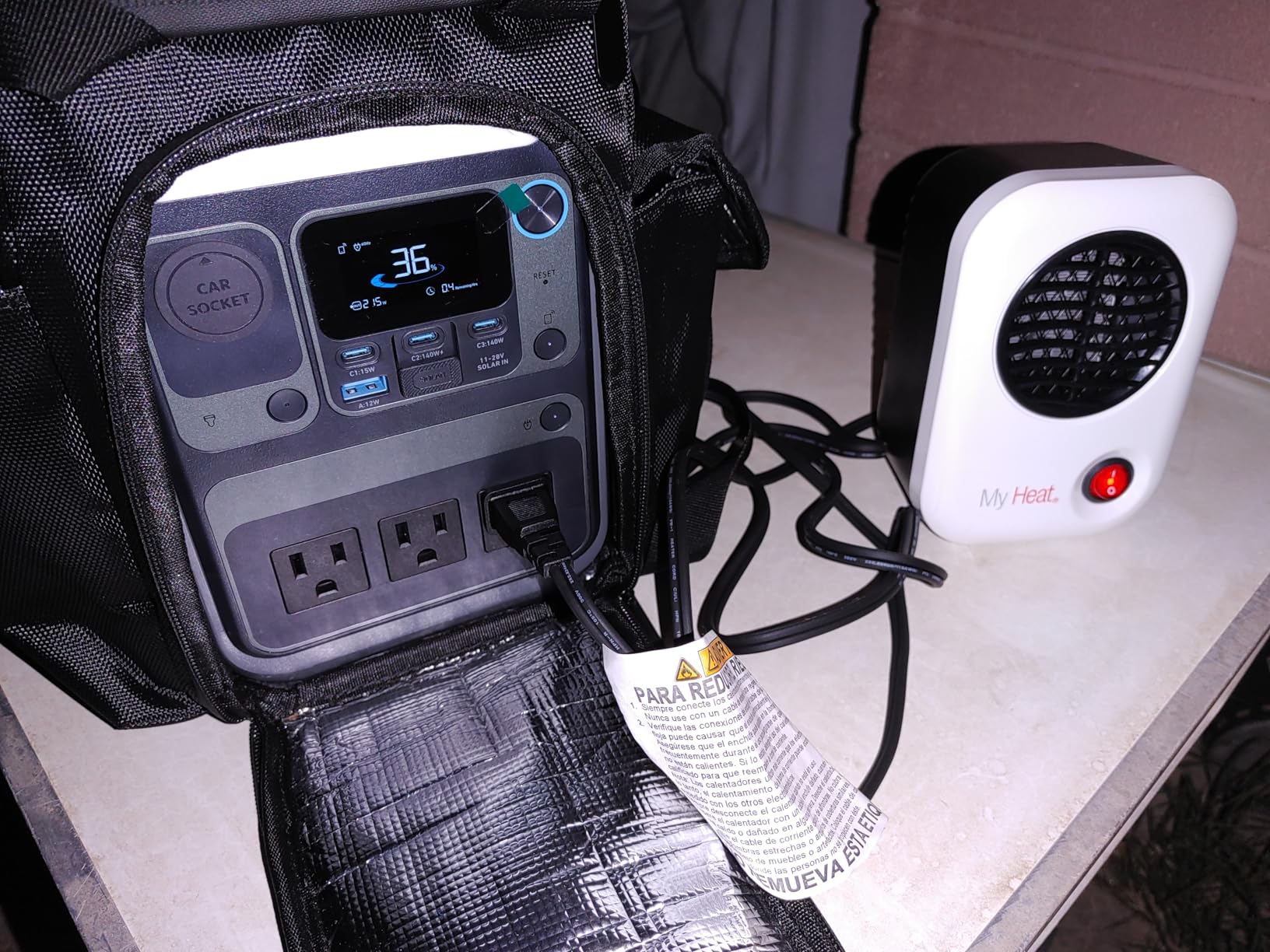 Anker Solar Generator SOLIX C300 with 60W Solar Panel, 288Wh Portable Power Station, 300W (600W Surge), LiFePO4 Battery, 140W Two-Way Fast Charging customer photo 1