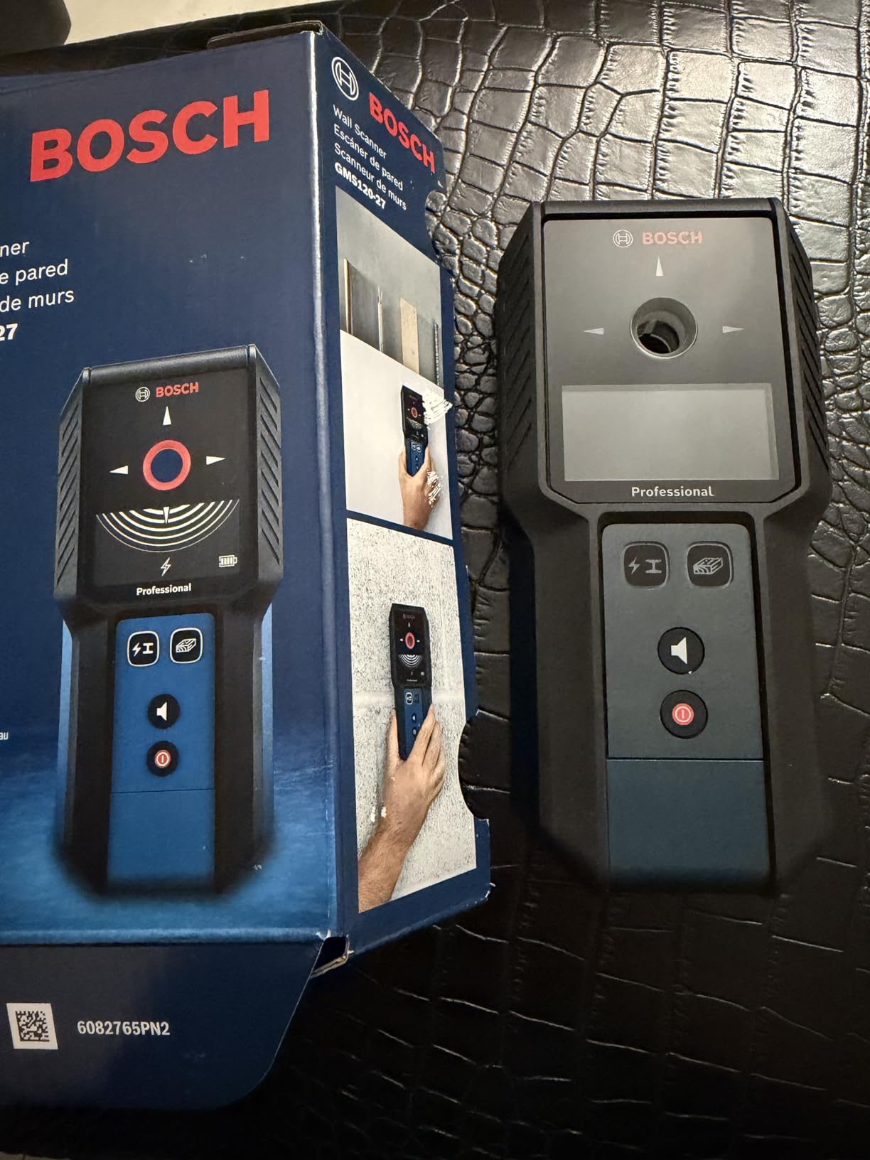 BOSCH GMS120-27 Professional Wall Scanner, Multi-Function Stud Finder, and Live Wire Detector for Electricians, Plumbers & Contractors customer photo 2