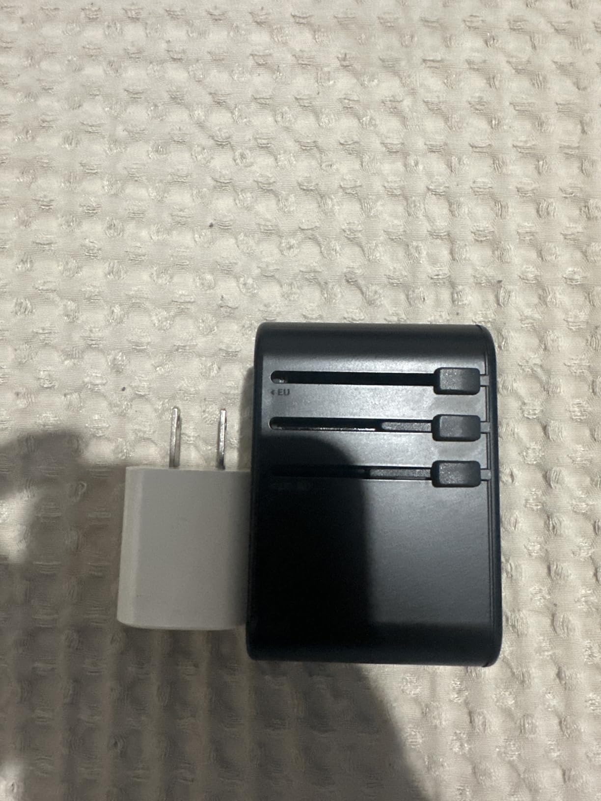 Universal Travel Adapter, International Travel Plug Adapter with 2 USB-C(PD 20W) & 1 USB-A Ports, All in One Portable Adaptor, for USA, UK, EU, AU & 224+ Countries (White) US customer photo 2