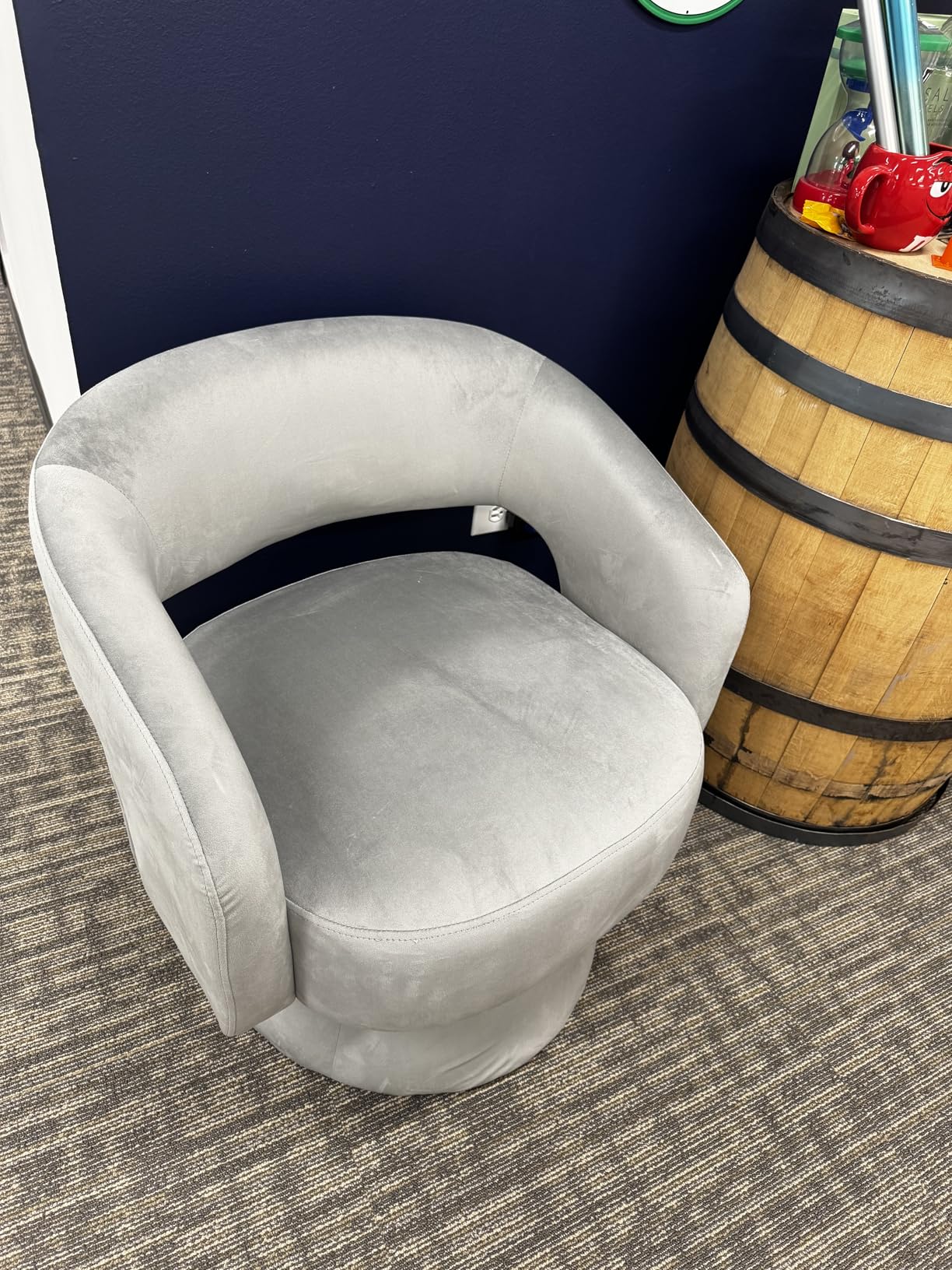 Bonzy Home Swivel Barrel Chair, Velvet Accent Armchair 360 Degree Swivel Club Chair for Living Room Bedroom Reception Room, Beige customer photo 1