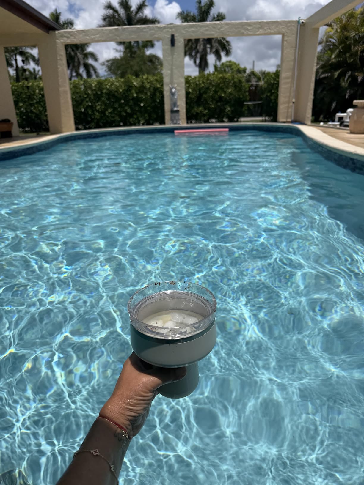 REDUCE Saltini 16 oz Cocktail Tumbler - Insulated Margarita Tumbler with Lid - Keeps Drinks Cold for 10 Hours - 360 Sippable Martini Glass Alternative - Shatterproof, Perfect for Parties - Daiquiri customer photo 2