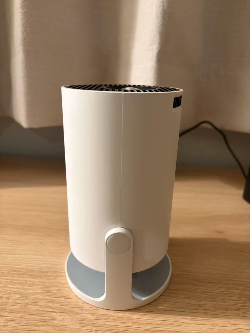Mini Portable Projector 4K WiFi 6 BT 5.2 Upgraded Portable Projector Full HD Supported for Phone /PC /TV /HDMI /PS5 /Laptop Auto Keystone Home Theater 180 Rotation [Built-in App] White customer photo 1