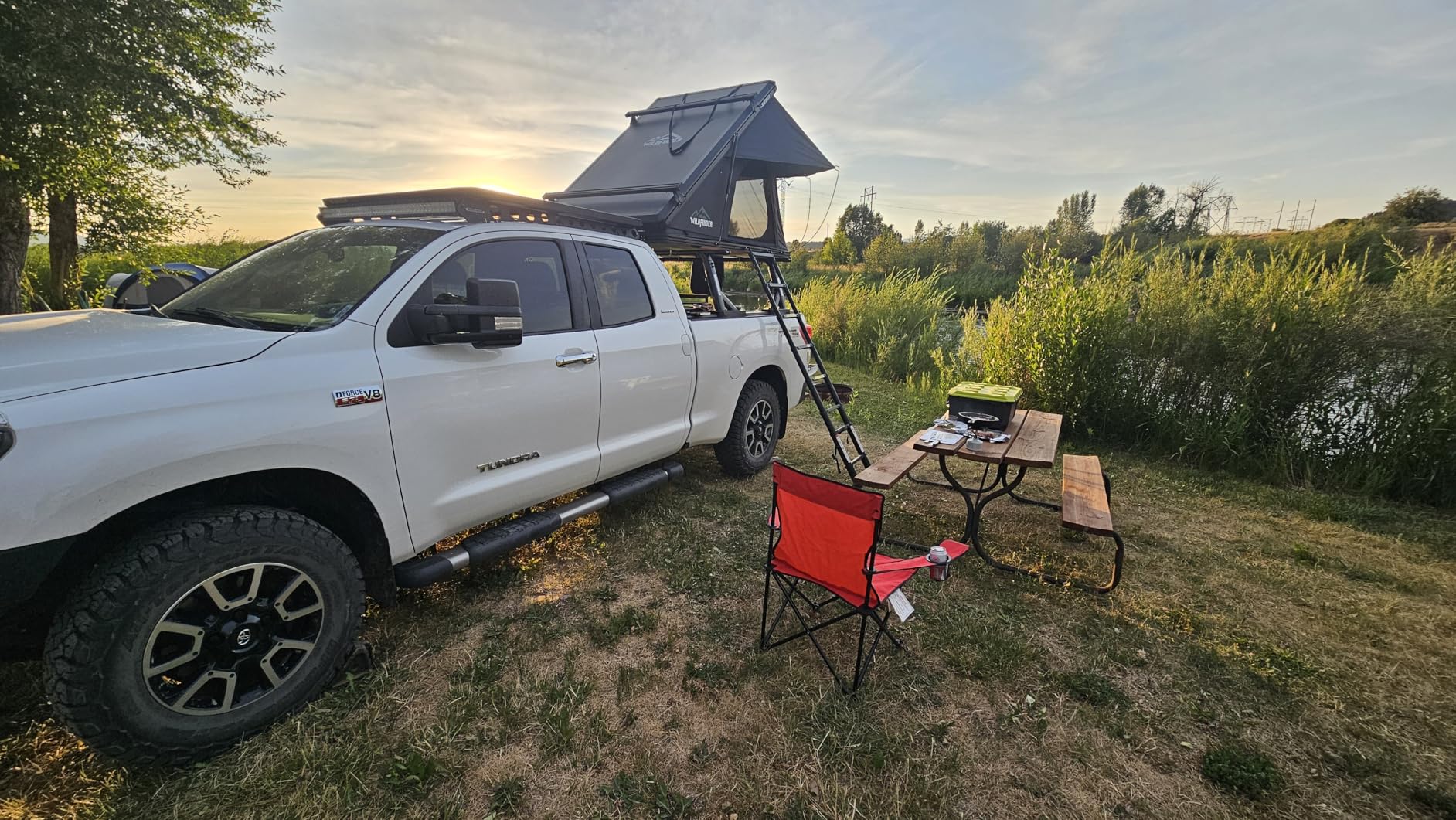WildFinder Rooftop Tent, Hard Shell Roof Top Tent for Jeep SUV Truck Van | Aluminum Pop Up Roof Tent with LED Light Strip, Camping Car Roof Tent for 2-3 Person customer photo 1