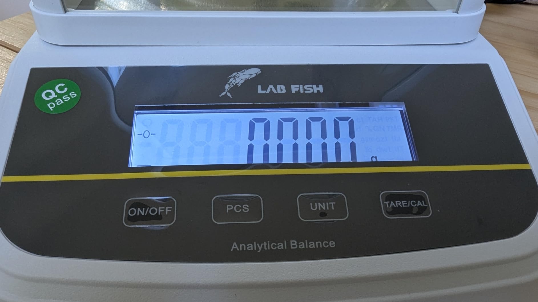 LAB FISH Analytical Balance 300g x 1mg High Precision 0.001g Accuracy Dual Display Scale External Calibration for Laboratory Pharmacy Jewelry customer photo 1
