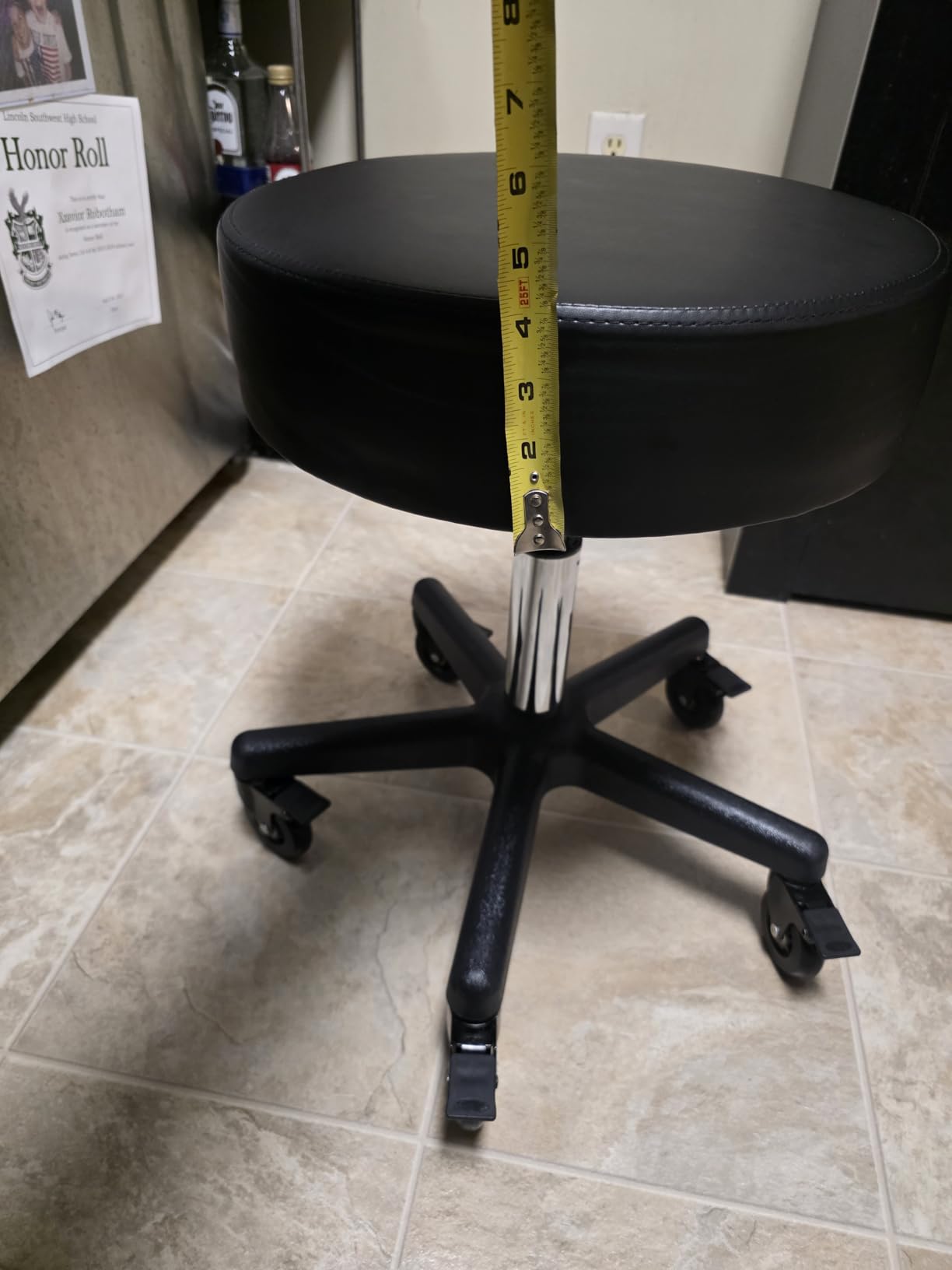 VEVOR Rolling Stools with Wheels, 400 LBS Weight Capacity Adjustable Height Stool with Ultra-Thick Seat Cushion, Swivel Stools Chair for Salon, Bar, Home, Office, Tatoo, Medical, Massage, Black customer photo 1
