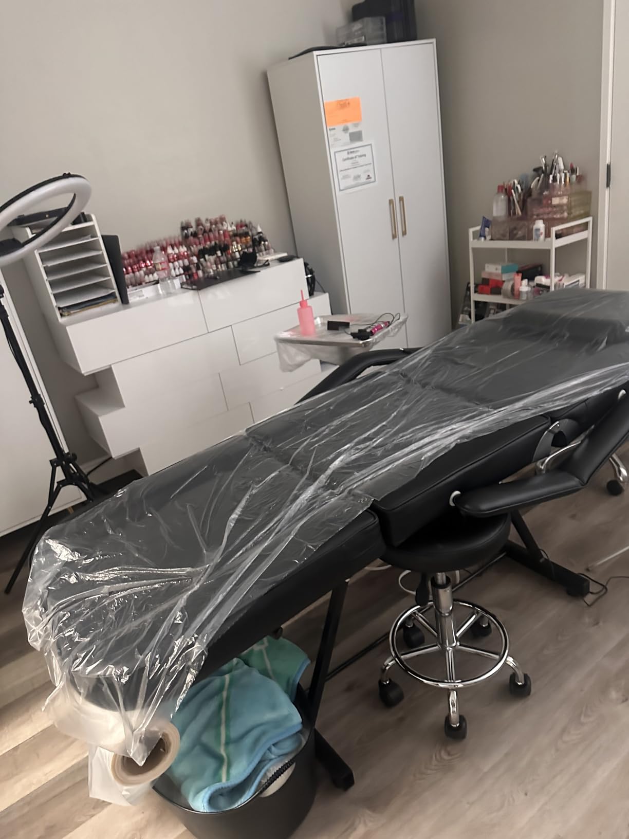 Tattoo Bed Chair for Client, Facial Lash Bed for Esthetician Chair with Swivel Stool, Adjustable Salon Spa Beauty Equipment w/Removable Armrests & Headrest, 2-Tray, Grey customer photo 1