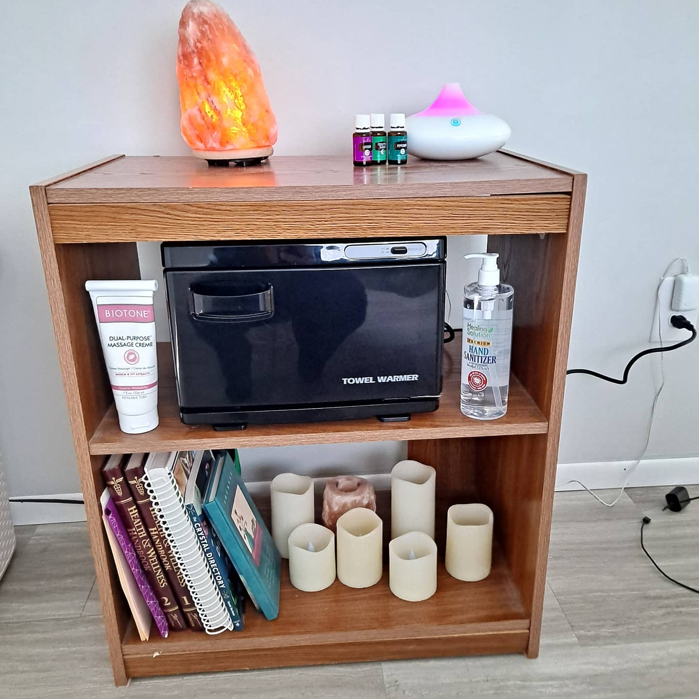 Towel Warmer Cabinet, 8L Hot Spa Small Towel Warmer Heating Use for Facial Spa, Hair Beauty, Salon Equipment and Home - Black customer photo 2