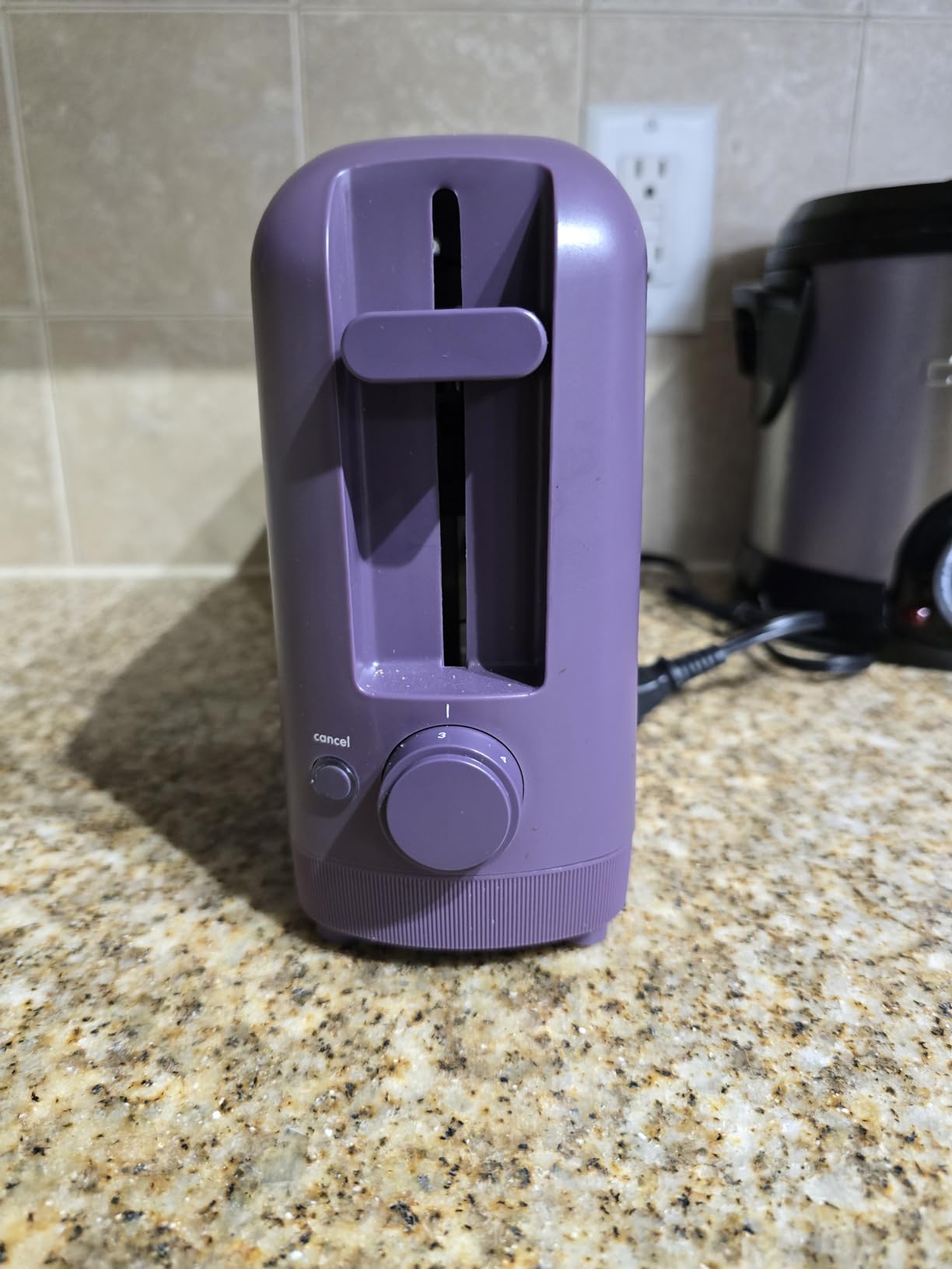 bella 2 Slice Slim Toaster, Fits-anywhere Kitchenware, 6 Setting Shade Control with Reheat & Cancel Buttons, Fits Sourdough, 10 inch Long Slot, Anti Jam & Auto Shutoff, 900 Watt, Seaglass customer photo 2