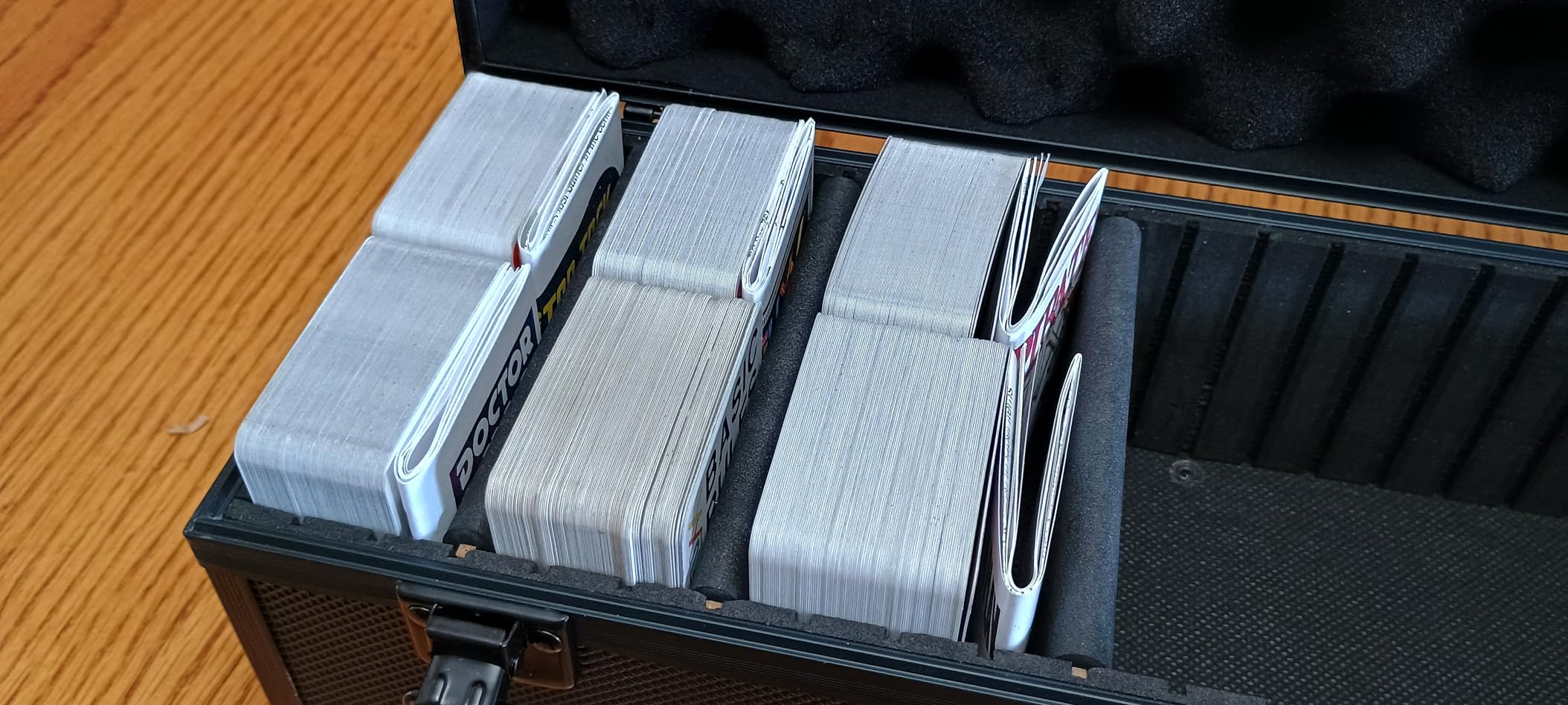 Graded Card Case - Aluminum Alloy Graded Card Storage Box Compatible with 40 Card Slabs, Sports Trading Card Case Fits PSA, CSG, BGS customer photo 2
