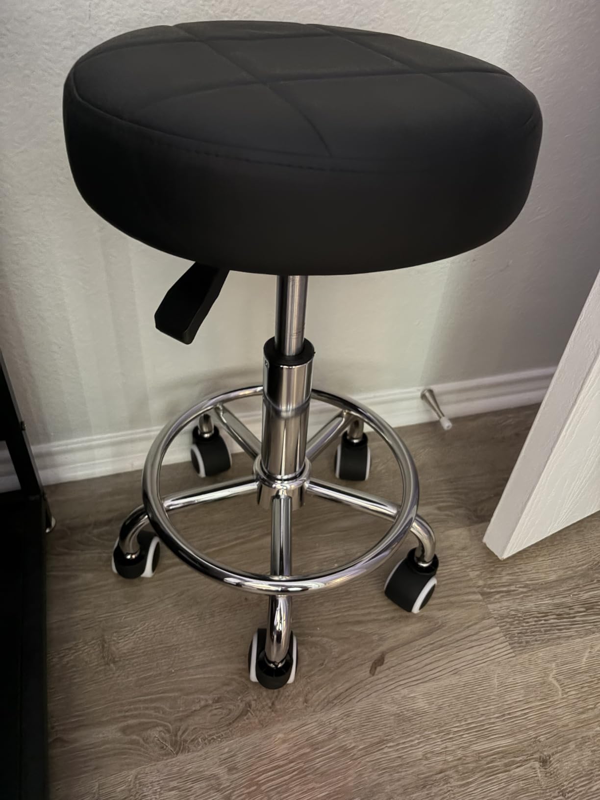 Rolling Stool PU Leather Round - Ultra Soft Padded Seat Cushion Stool with Wheels with Footrest, Weight Capacity 300lb, Adjustable Height Stool for Tattoo Massage Salon Medical Spa Center (Jet Black) customer photo 2