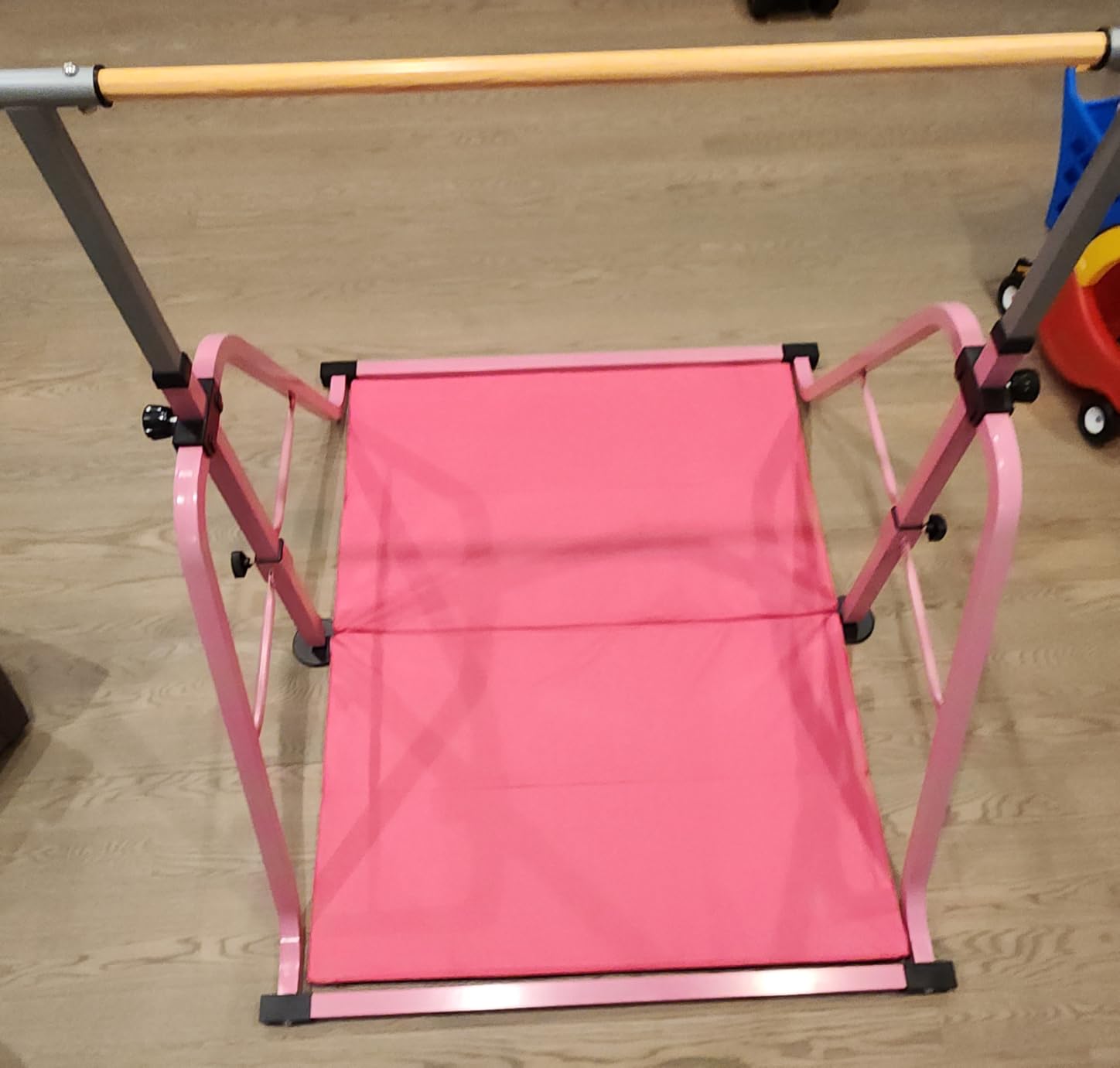 GLANT Gymnastics Bar for Kids with Rings Set, 7 Heights Adjustable Easy Folding Gymnastic Training Bar Kids Monkey Horizontal Bars - Max Load 300LBS customer photo 1