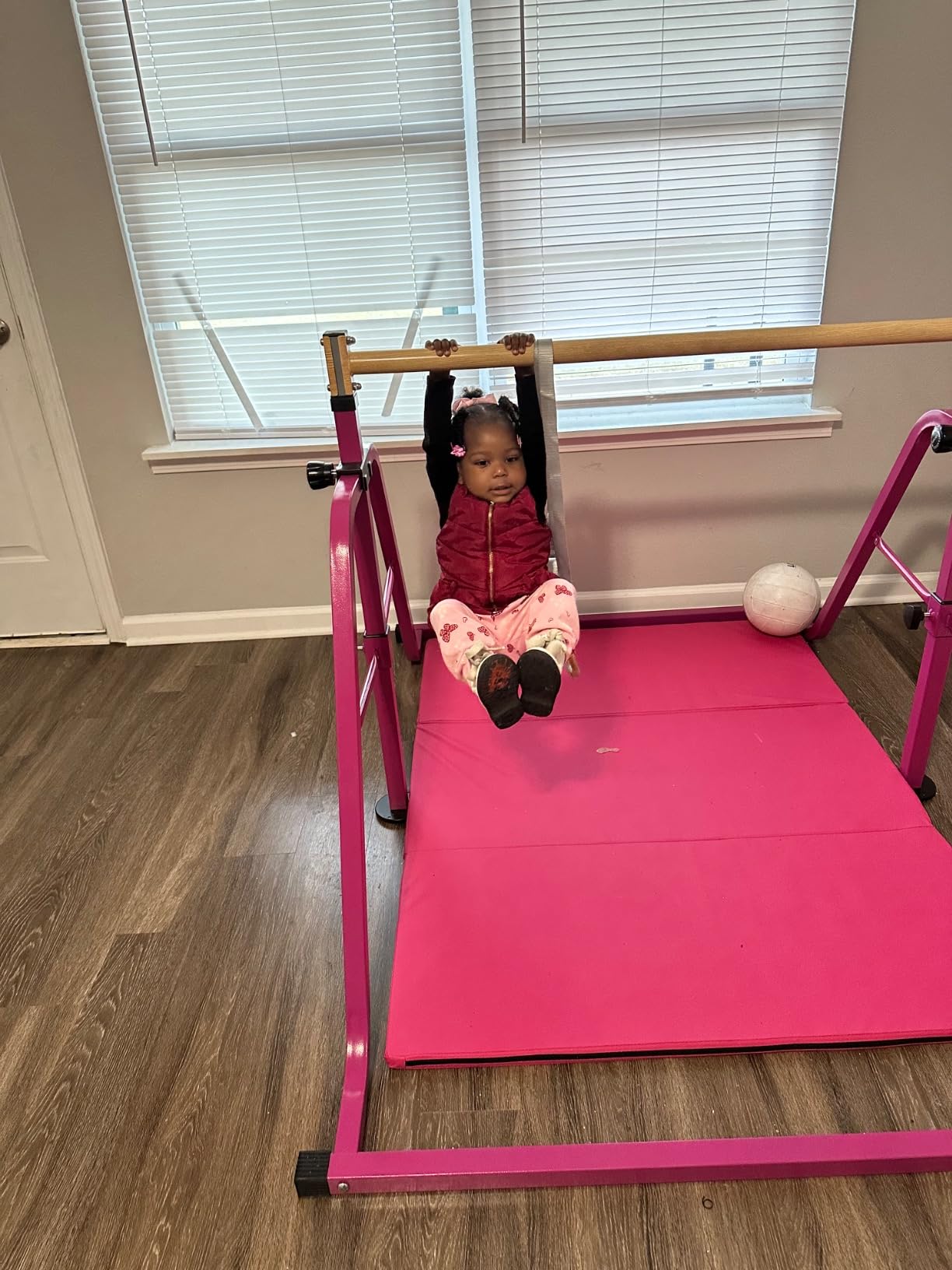 GLANT Gymnastics Bar for Kids with Rings Set, 7 Heights Adjustable Easy Folding Gymnastic Training Bar Kids Monkey Horizontal Bars - Max Load 300LBS customer photo 2