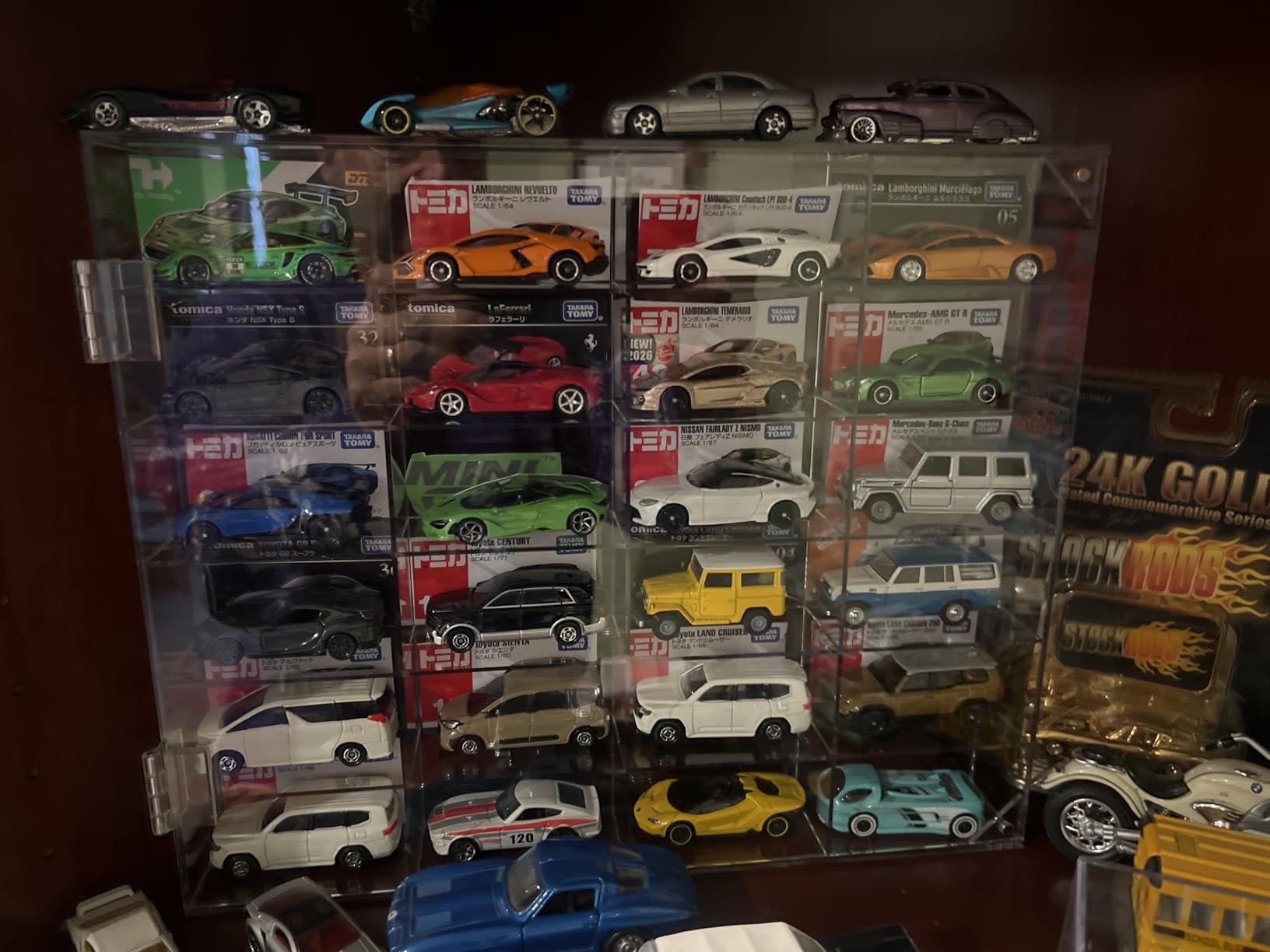 Acrylic Display Case for Hot Wheels, Toy Car Storage for 1/64 Scale Diecast Cars, Matchbox Garage, Collectible Model Cars, No Assembly Required, Magnetic Door Dustproof Showcase customer photo 2