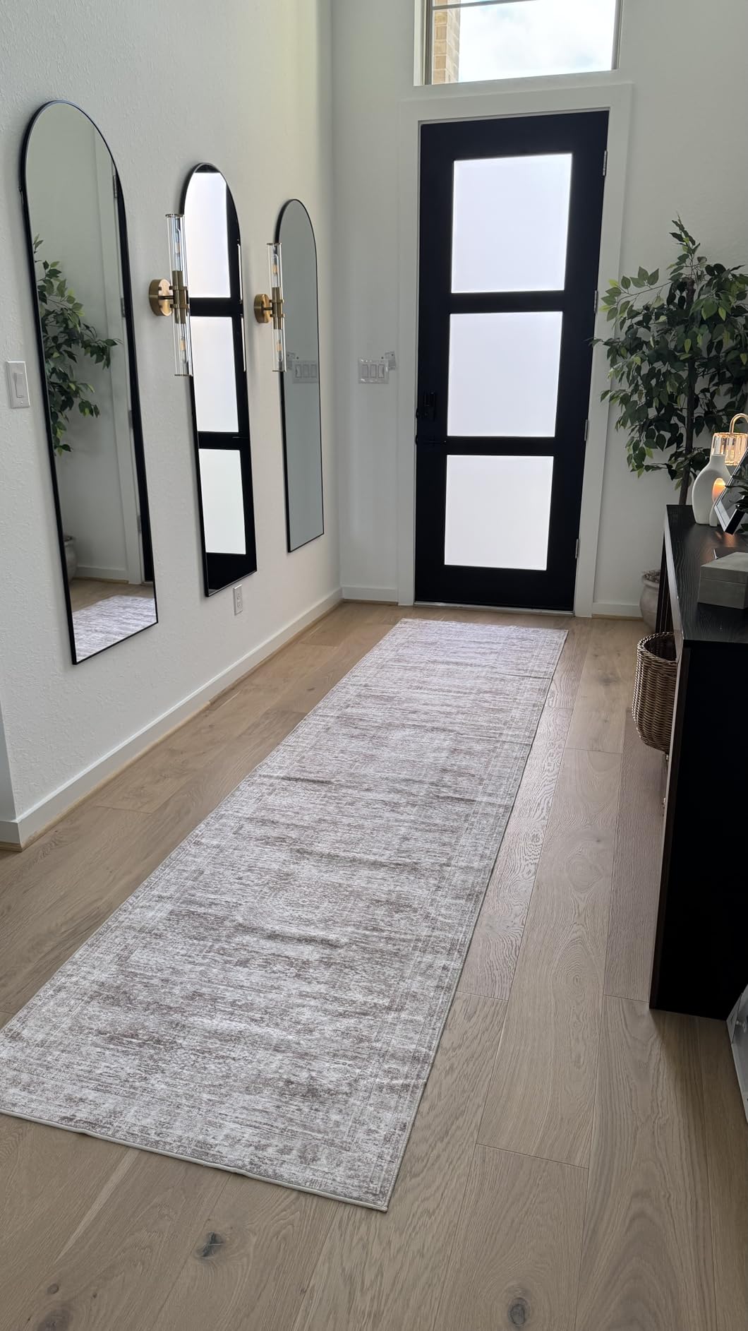 Soalmost Runner Rug 2'6