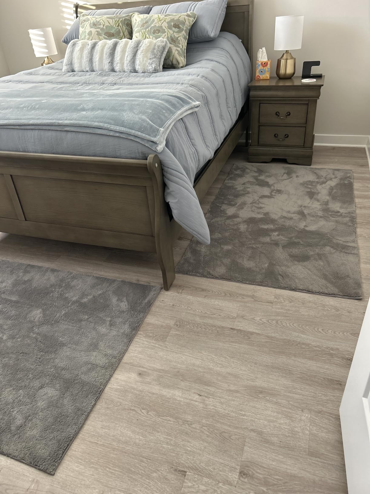 GORILLA GRIP Slip Resistant Soft Washable Stain Resistant Area Rug, 5x7, Plush Thick Carpet for Bedroom Living Room, No Shed Floor Rugs, Pet Friendly, Dorm Essentials, Kid Nursery Home Decor, Ivory customer photo 1