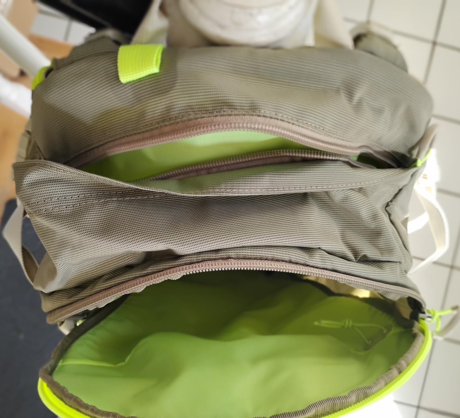 Osprey Soelden 25L Ski and Snowboard Backpack - Lightweight Backcountry Pack with Avalanche Safety Access customer photo 2