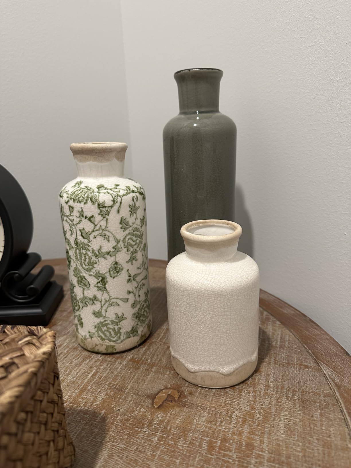 Vintage Vase Set of 3, Ceramic Vintage Flower Vases, Chinoiserie Decorative Home Decor Retro Floral Vase Rustic Farmhouse Decor for Table Bookshelf Mantel Kitchen Living Room Office - Green and Beige customer photo 1