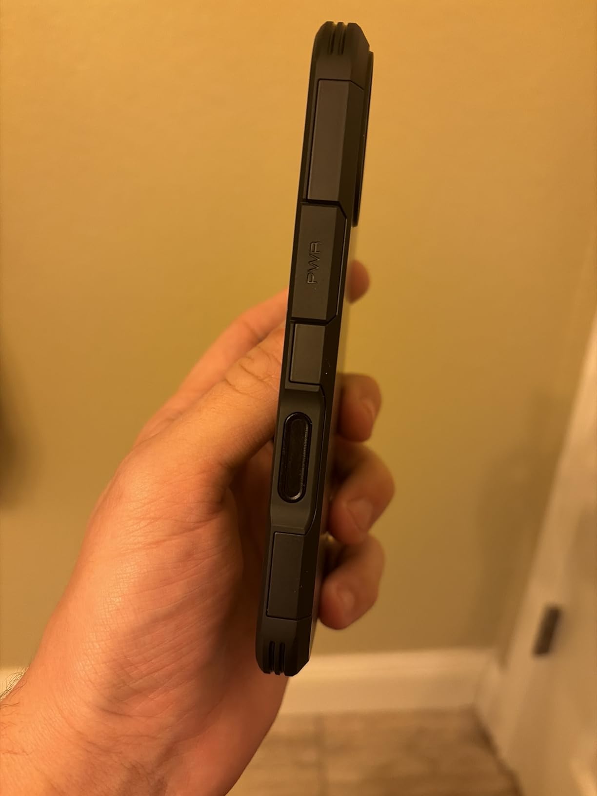 Spigen iPhone 17 Case, Tough Armor T MagFit [Camera Control Button] [Compatible with Magsafe] - Black customer photo 1
