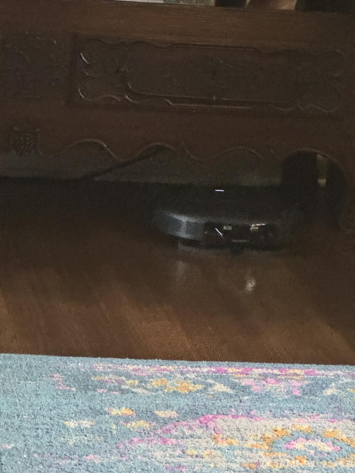 eufy Robot Vacuum E25, HydroJet System with Roller Mop, 20,000 Pa Turbo Suction, All-in-One Robot Vacuum and Mop Combo, Edge-to-Corner Cleaning, Zero-Tangle Design, AI Obstacle Avoidance, White customer photo 1